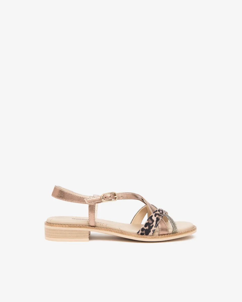 NeroGiardini Sandales sandales femme cuir technique 38