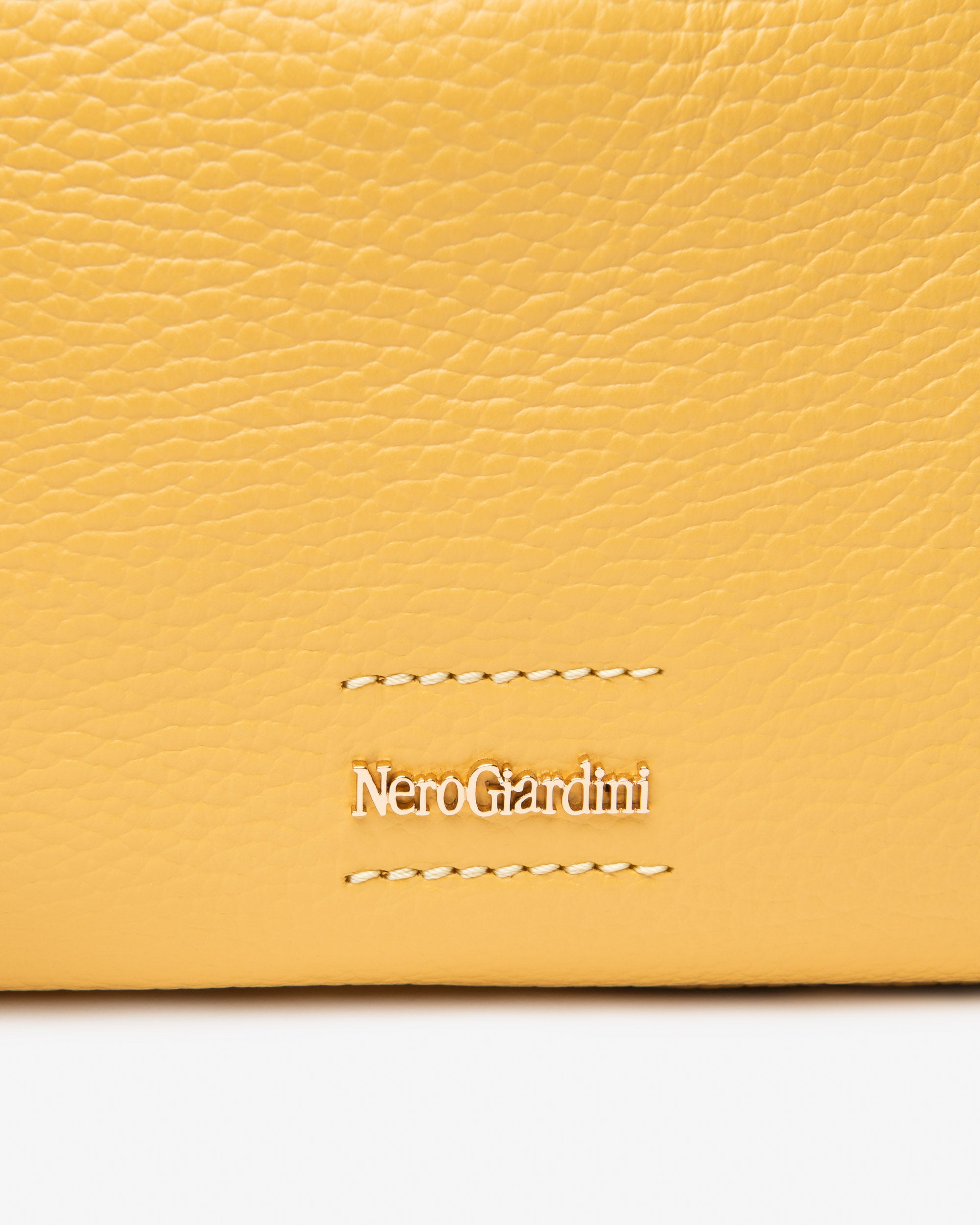 NeroGiardini Besace Femme Cuir hobo souple Italie