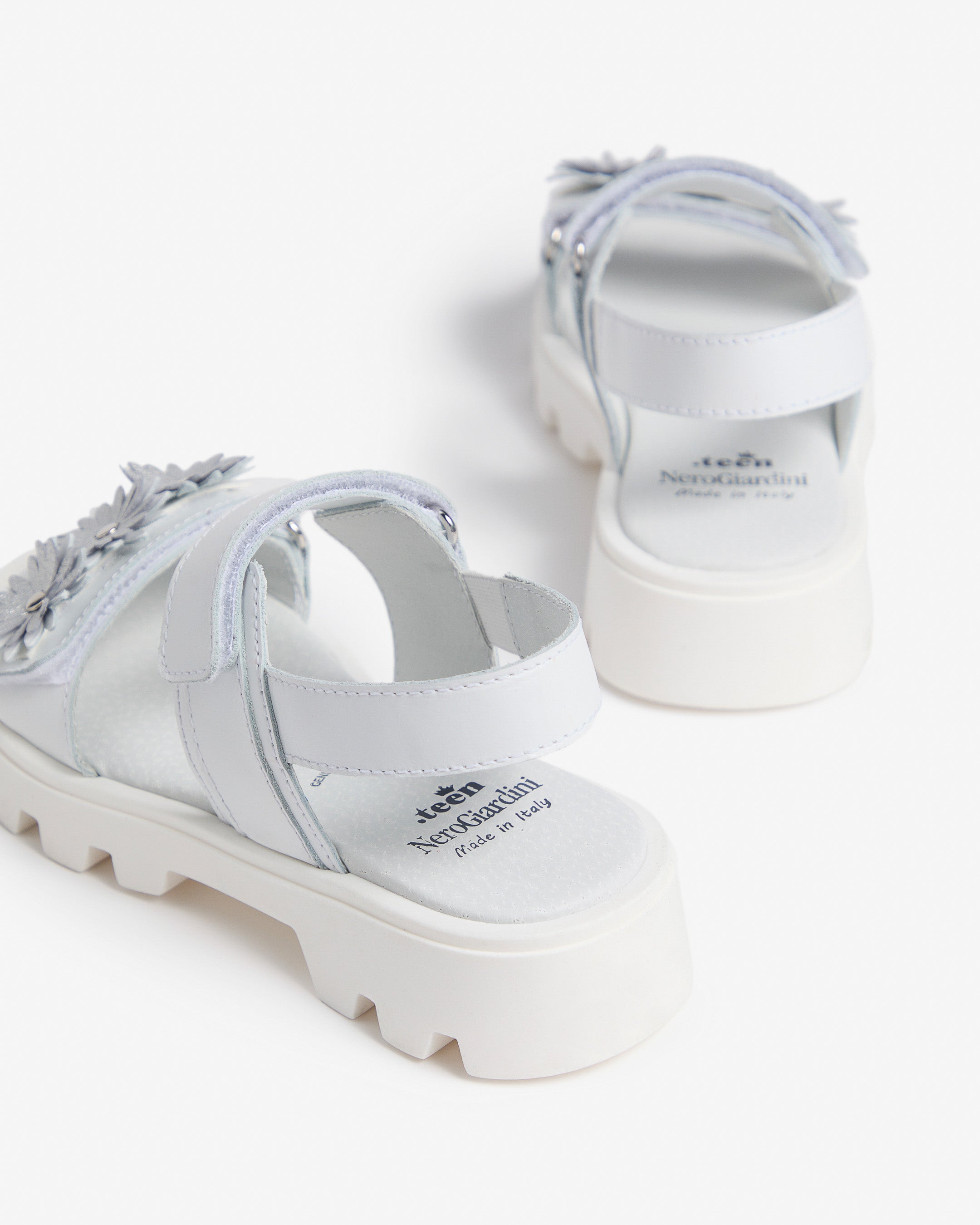 NeroGiardini Teens Sandales Cuir Fille Légères 31-39
