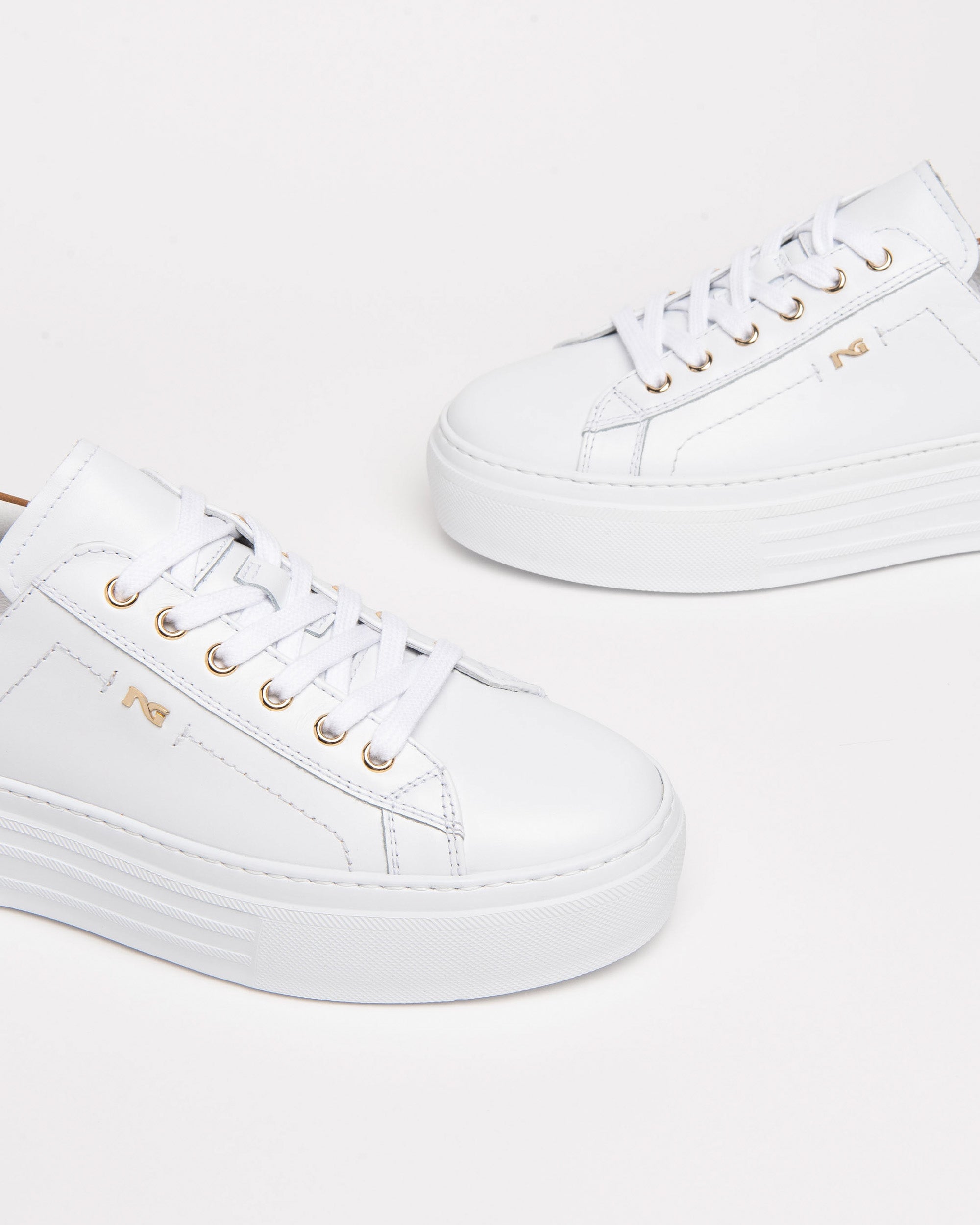 NeroGiardini Sneakers Femme Cuir Velours Été