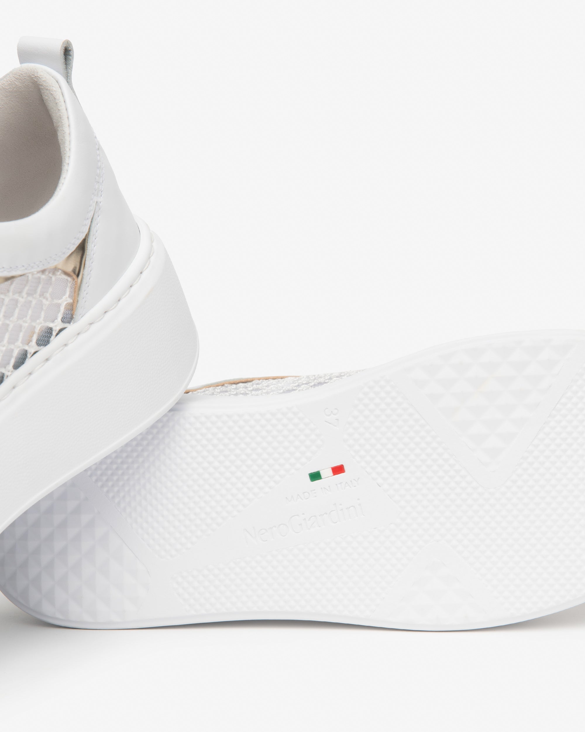 Nerogiardini Sneakers Femme Toile Respirantes Été