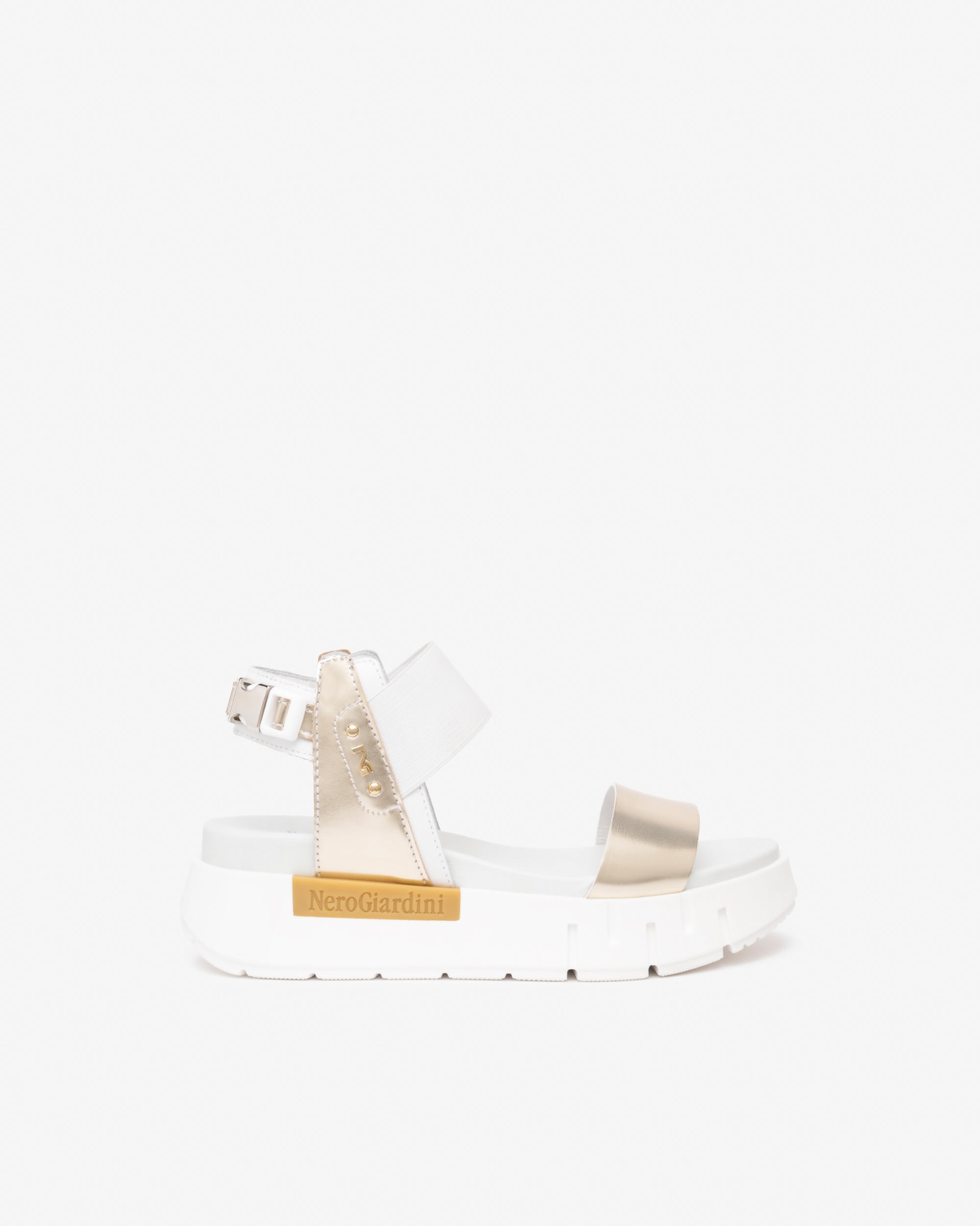 NeroGiardini Sandales Femme Cuir sandales 35-41
