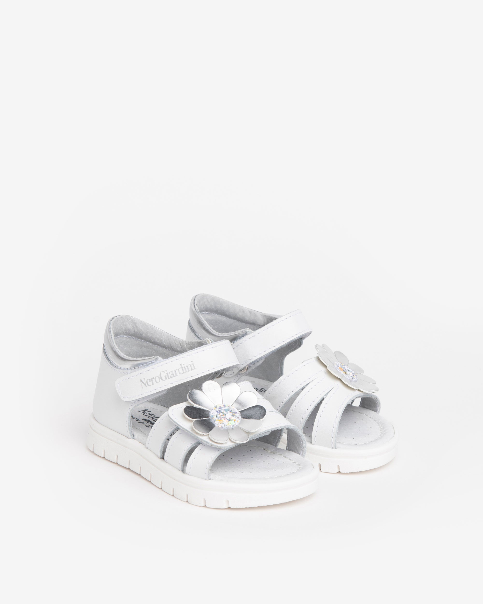 NeroGiardini Sandales Baby Fille Cuir Pointure 19 Fleur