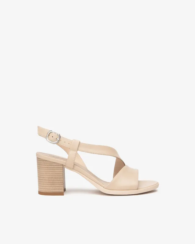 NeroGiardini Sandales Femme en Cuir sandales cuir pointure 37