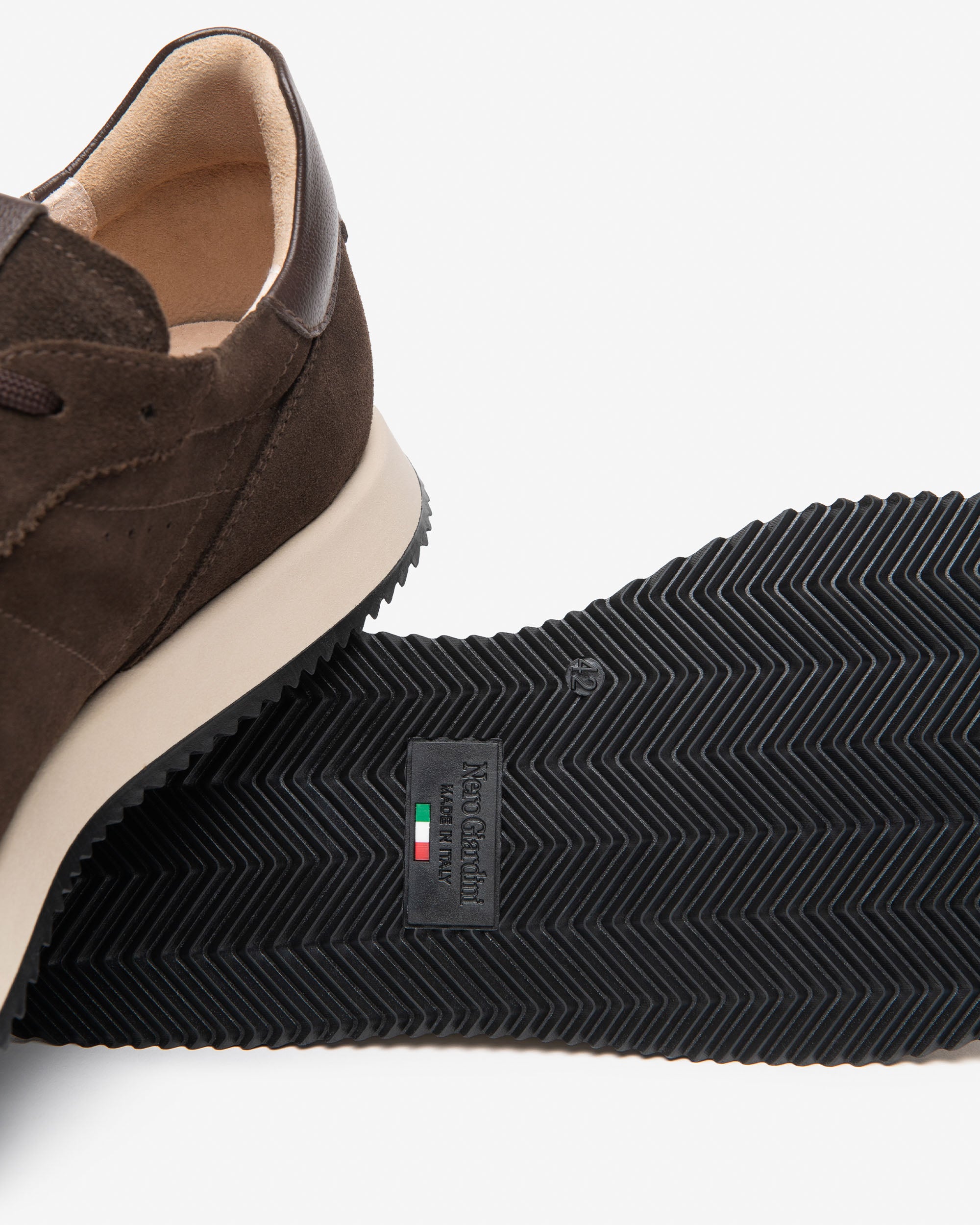 Nerogiardini Sneakers Homme Cuir Velours Daim Perforé