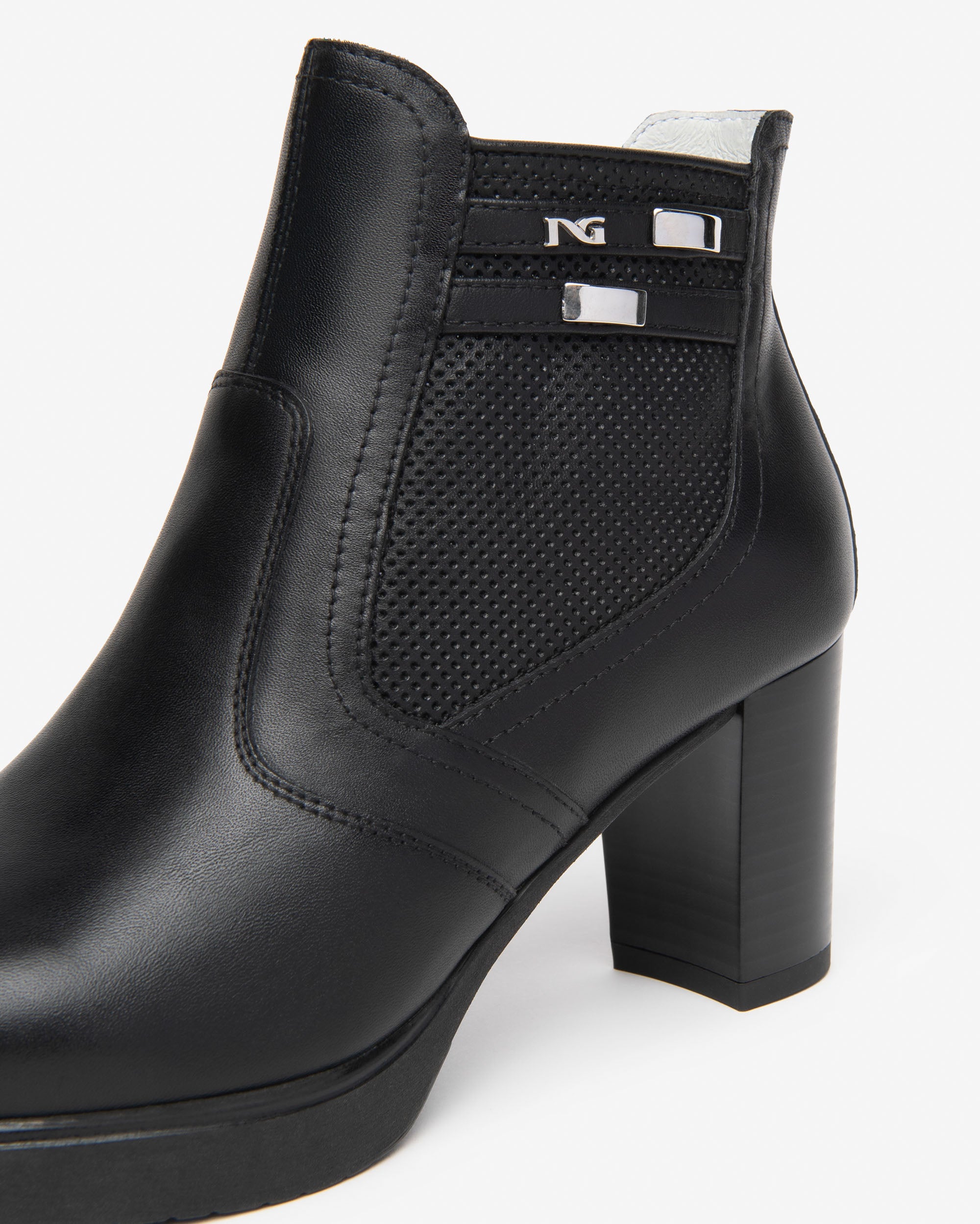 NeroGiardini Bottines femme cuir made in Italy confort