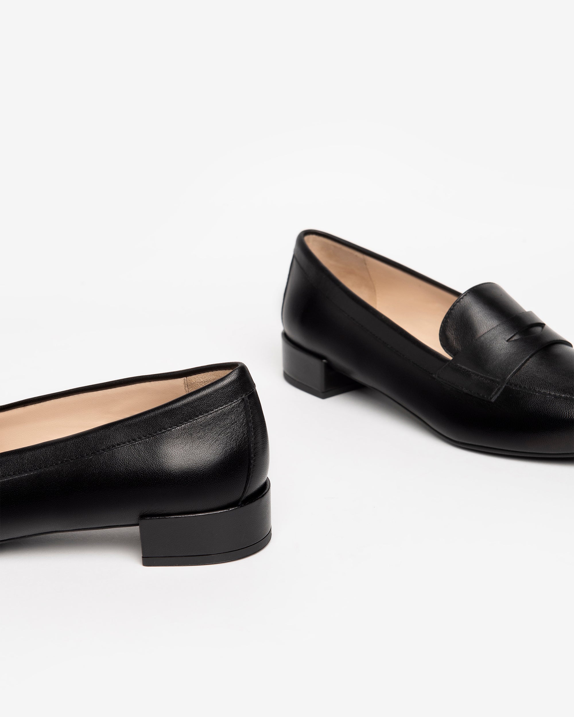 NeroGiardini Mocassins Femme en Cuir Loafers Confort Ville