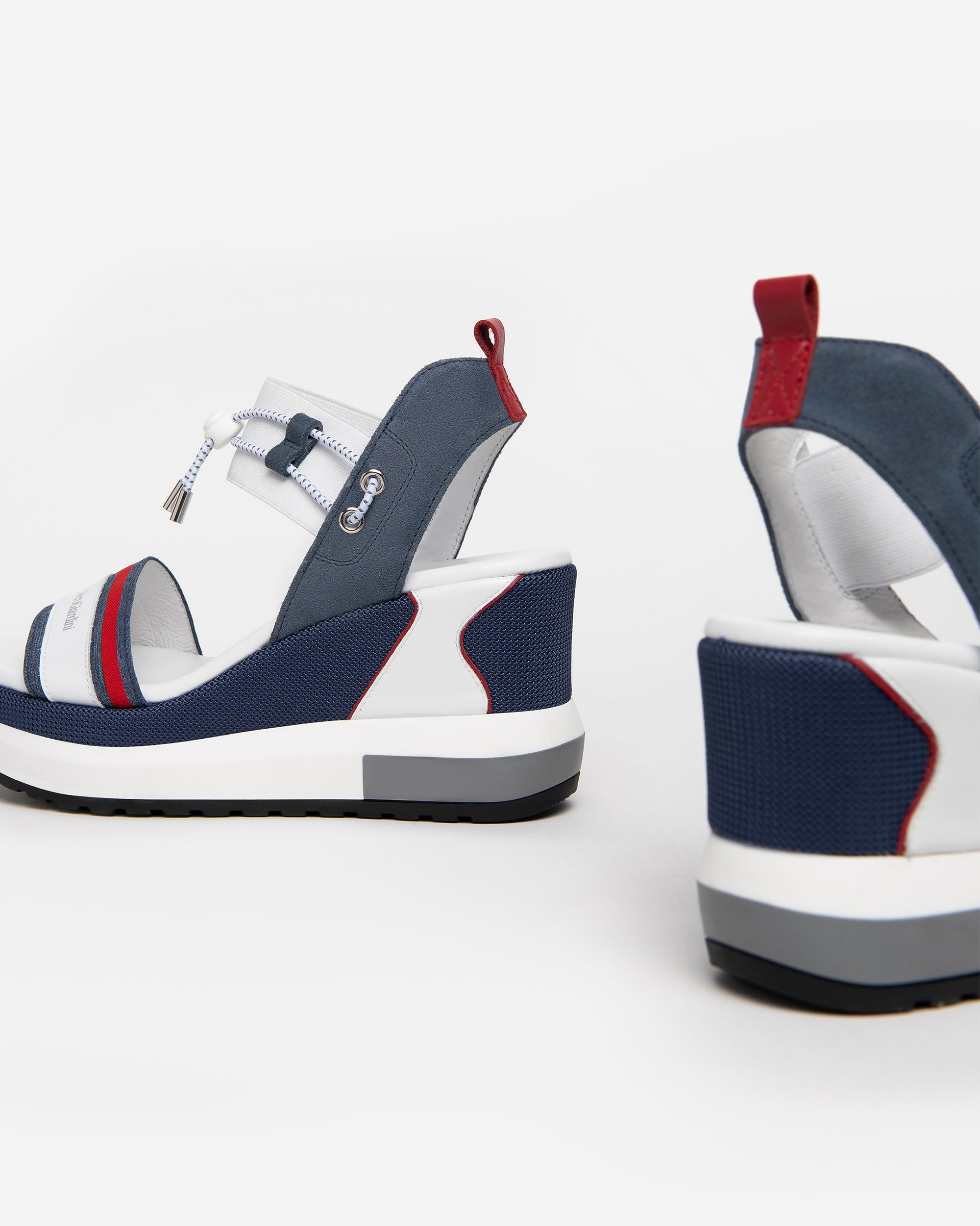 Nerogiardini Sandales femme cuir tissu technique été
