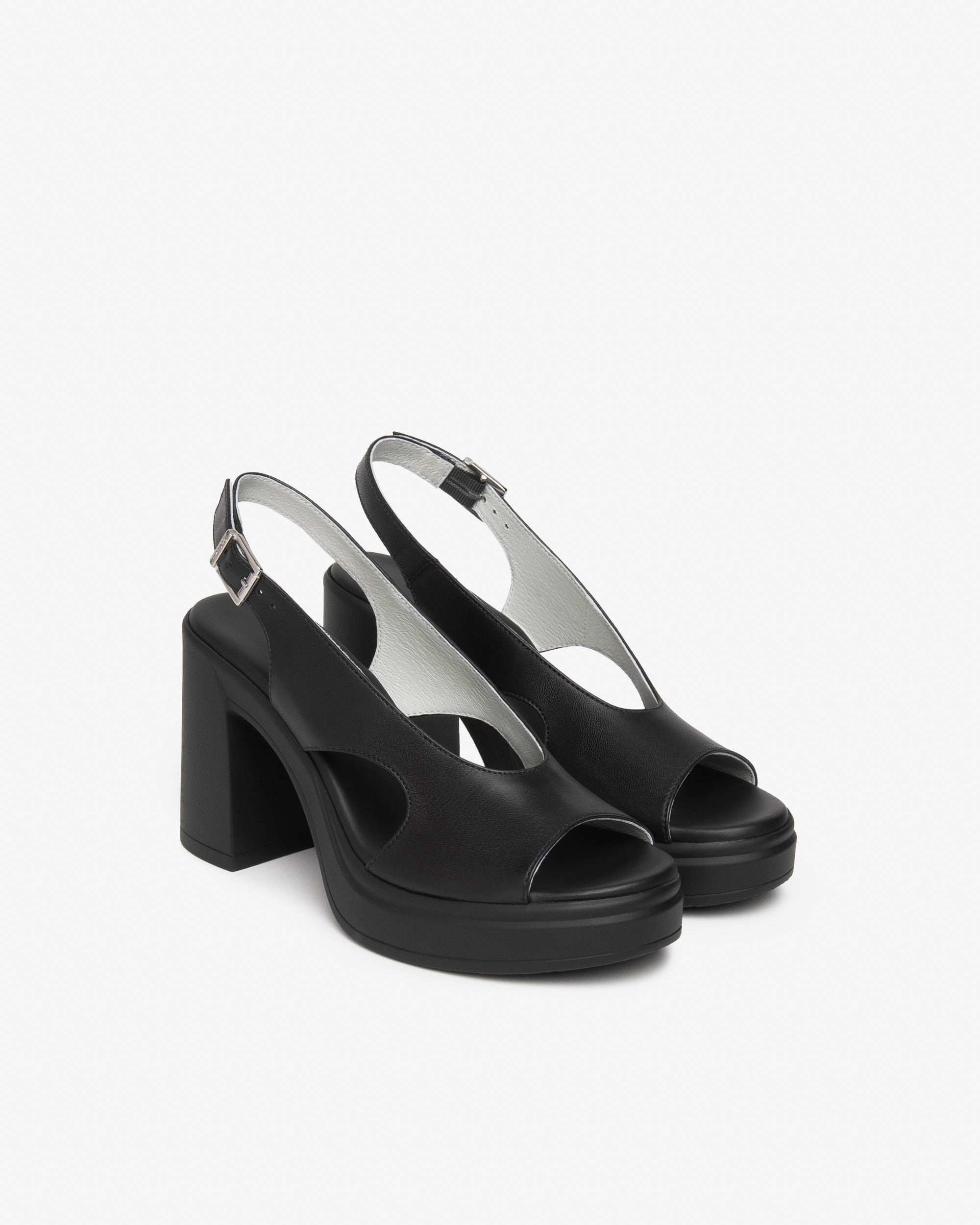 Nerogiardini Sandales cuir femme 38 confort été