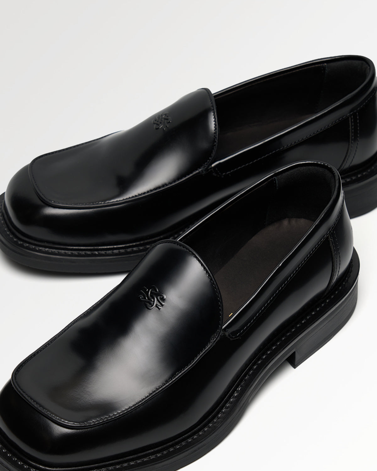 Filling Pieces Square Loafer Polido mocassin noir cuir