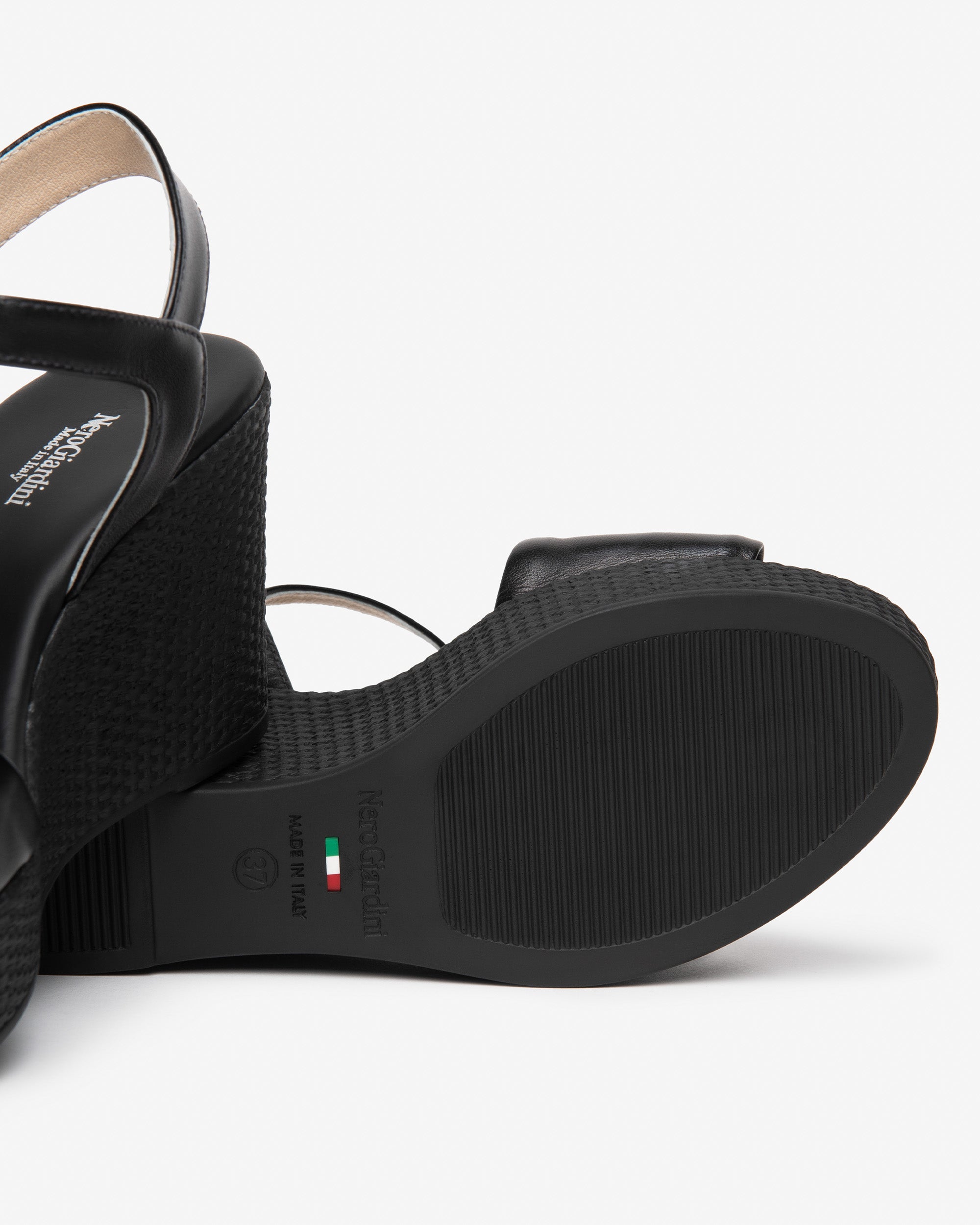 NeroGiardini Sandales femme cuir été 35-41
