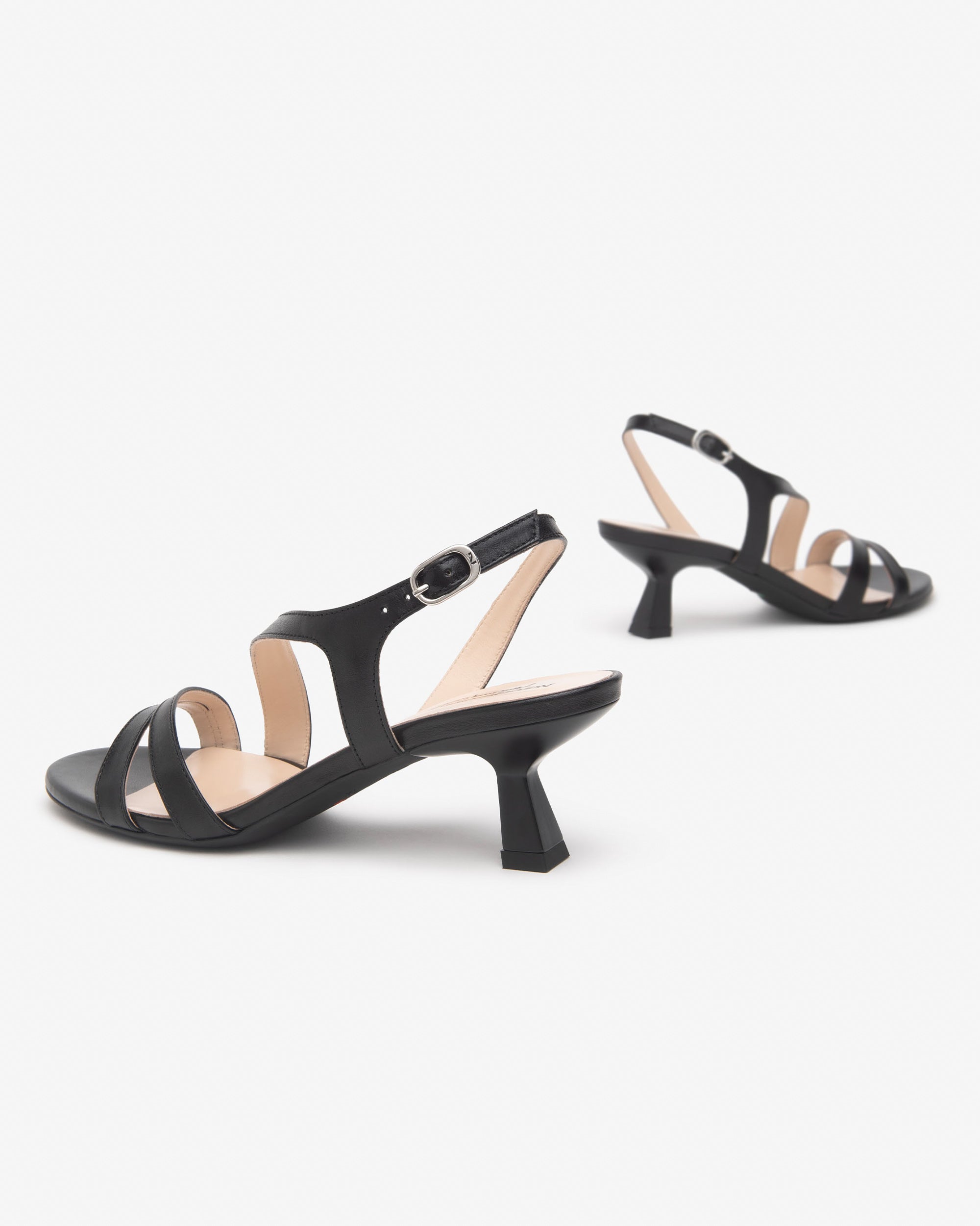 NeroGiardini Sandales Femme Cuir Premium Été