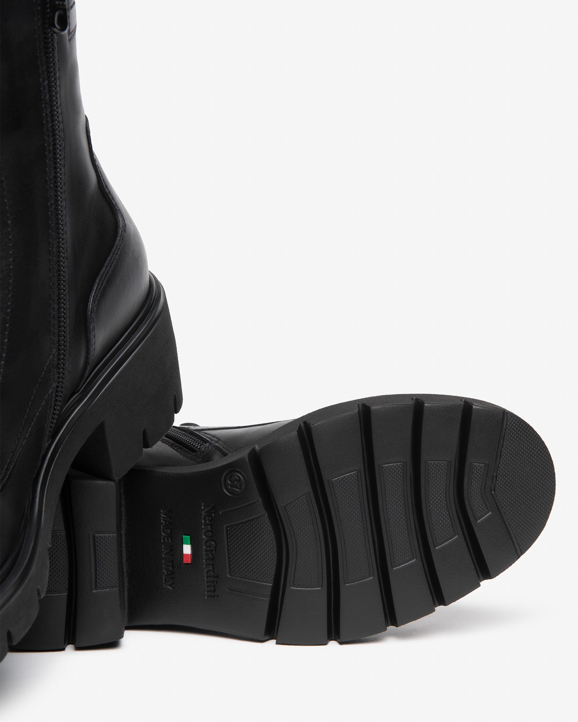NeroGiardini Bottines bottines motardes cuir talon 60
