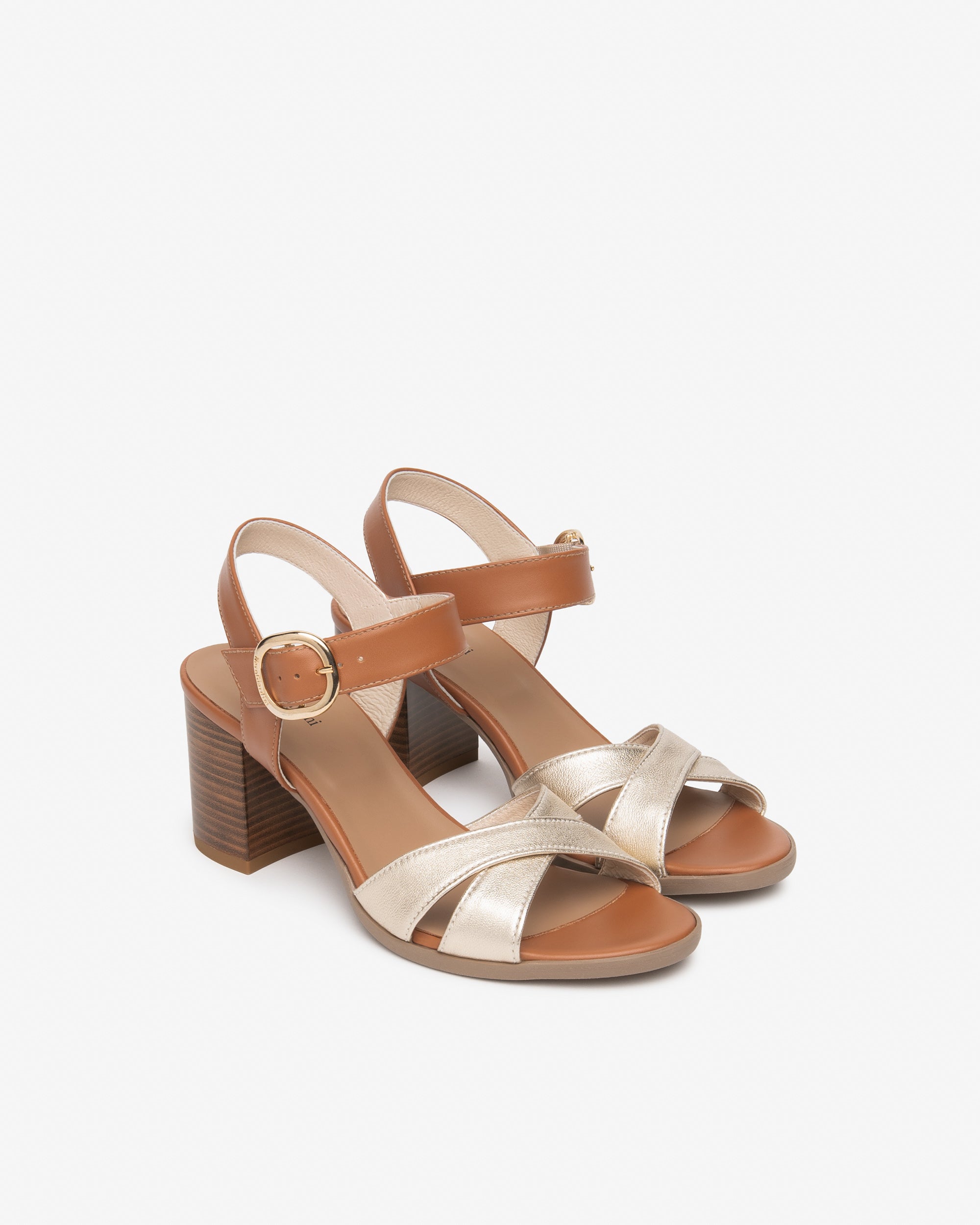 NeroGiardini Sandales sandale femme cuir été 38