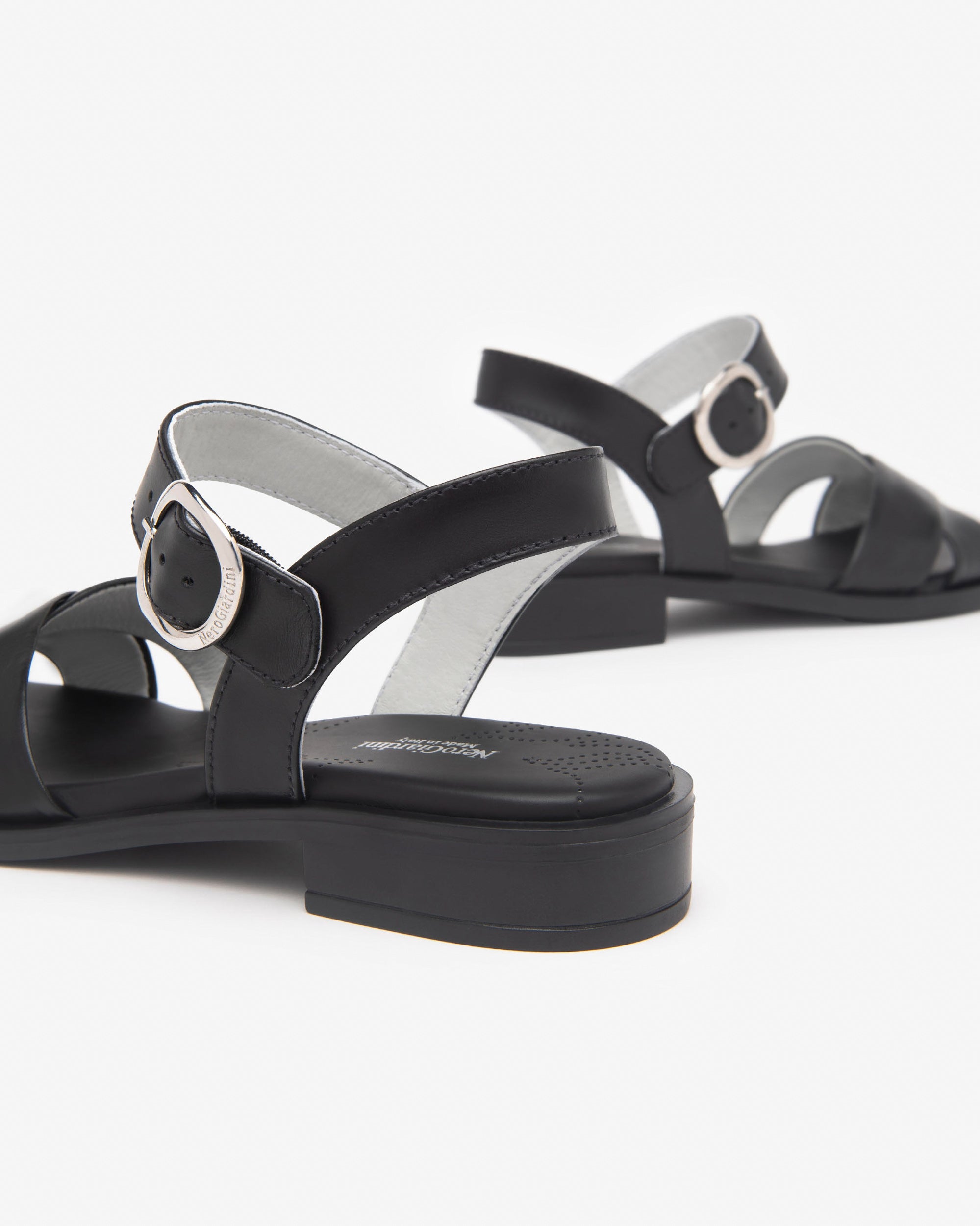 NeroGiardini Sandales Femme Cuir Confort Ville