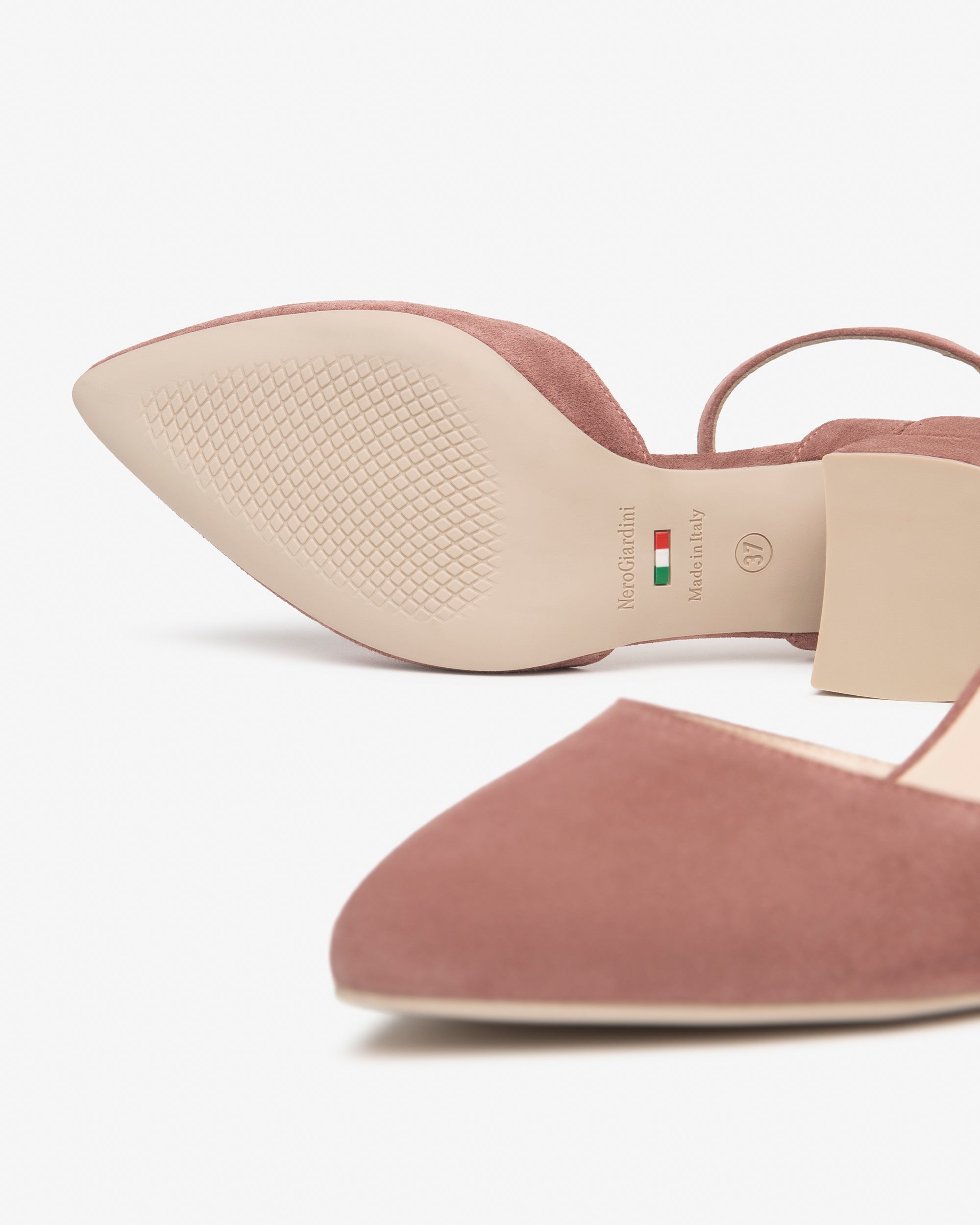NeroGiardini Escarpins Femme Cuir Velours 38