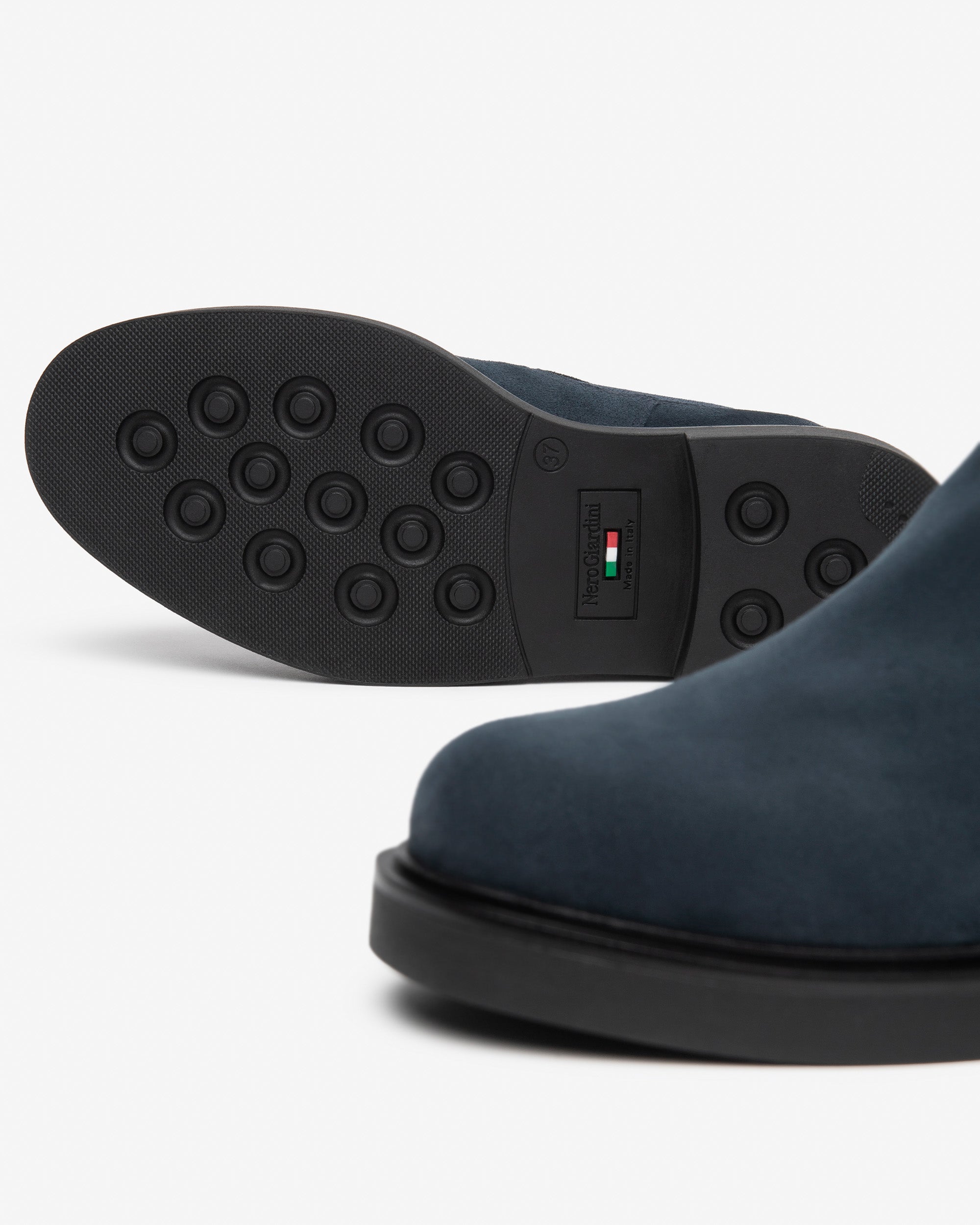 NeroGiardini Bottines Chelsea Femme Daim Talon 35mm