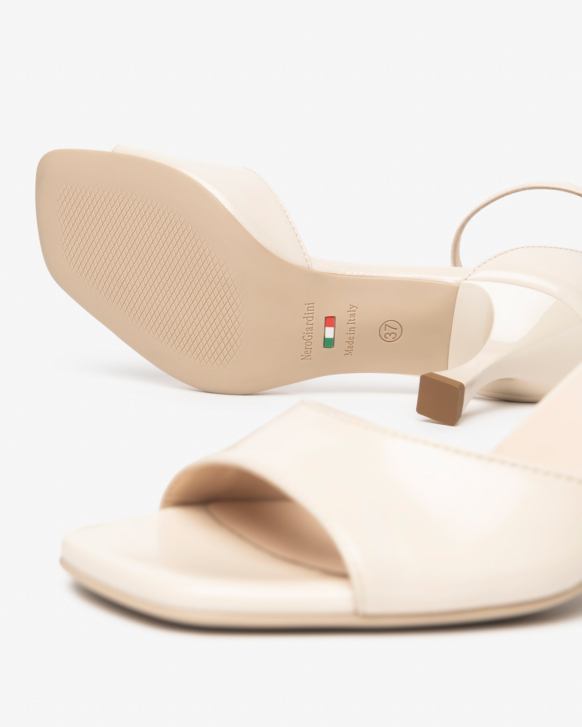 NeroGiardini Sandales Femme en Cuir Élégantes Mariage