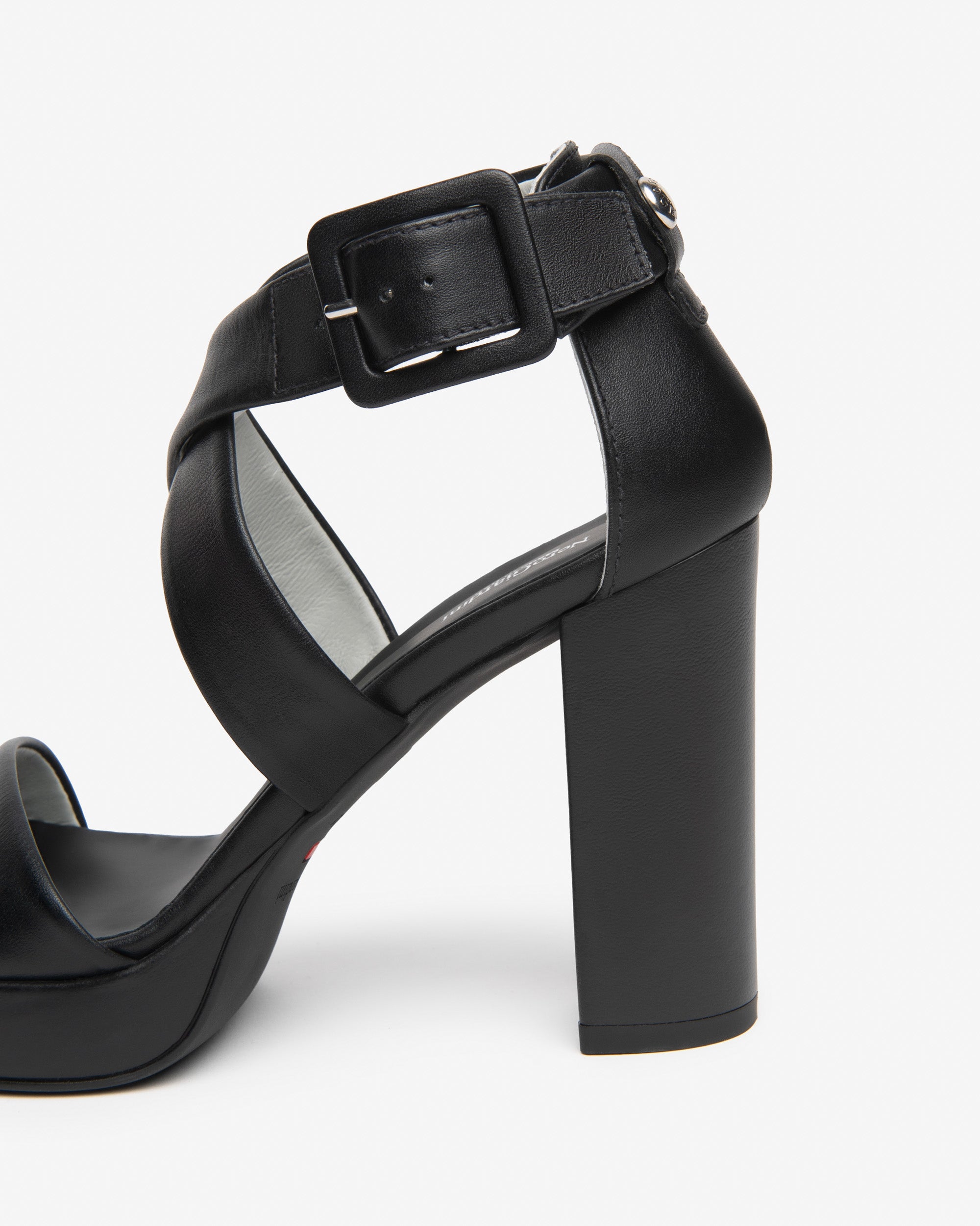 NeroGiardini Sandales Femme Cuir Made in Italy Été