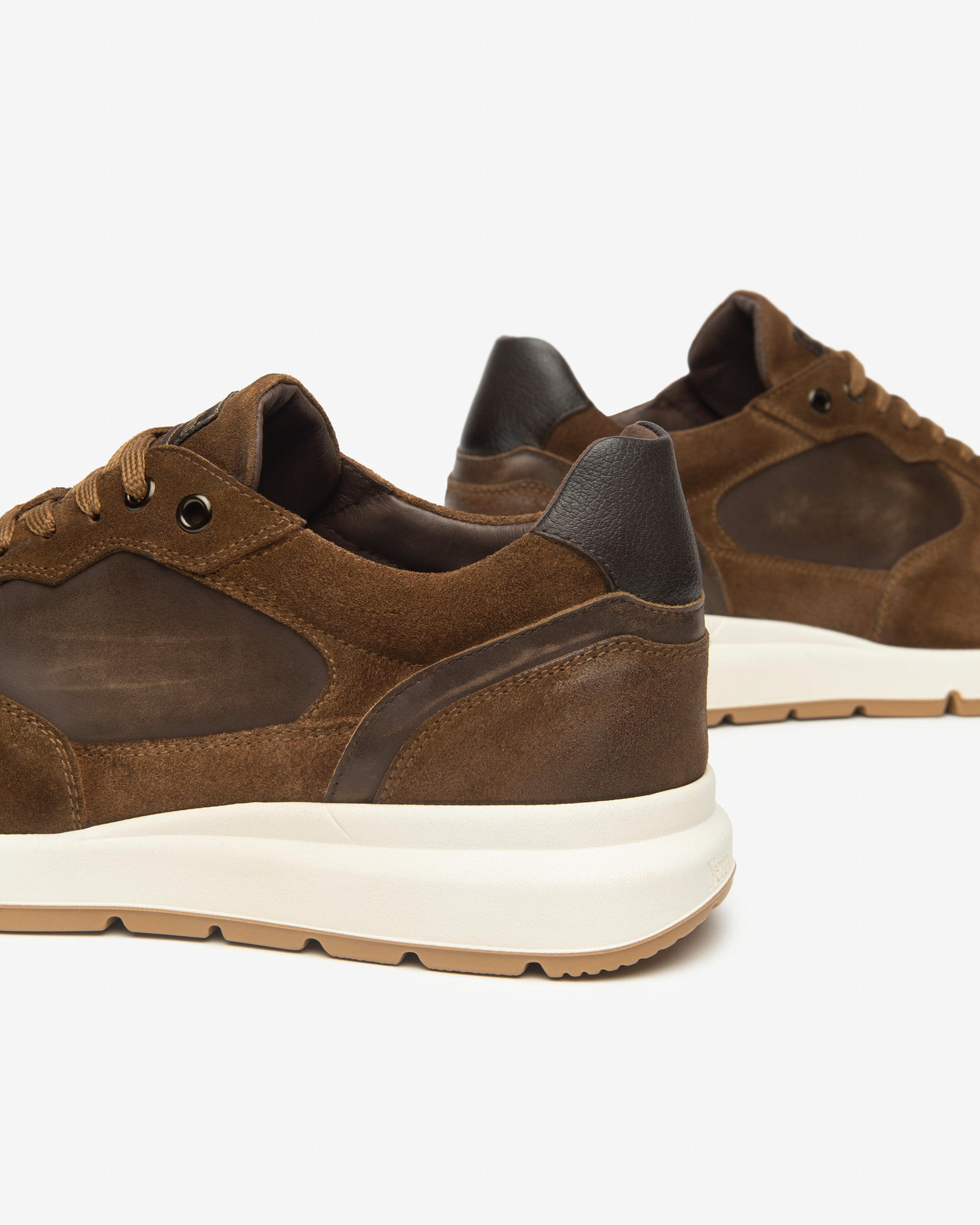 NeroGiardini Sneakers Homme Cuir Velours Confort 39-46