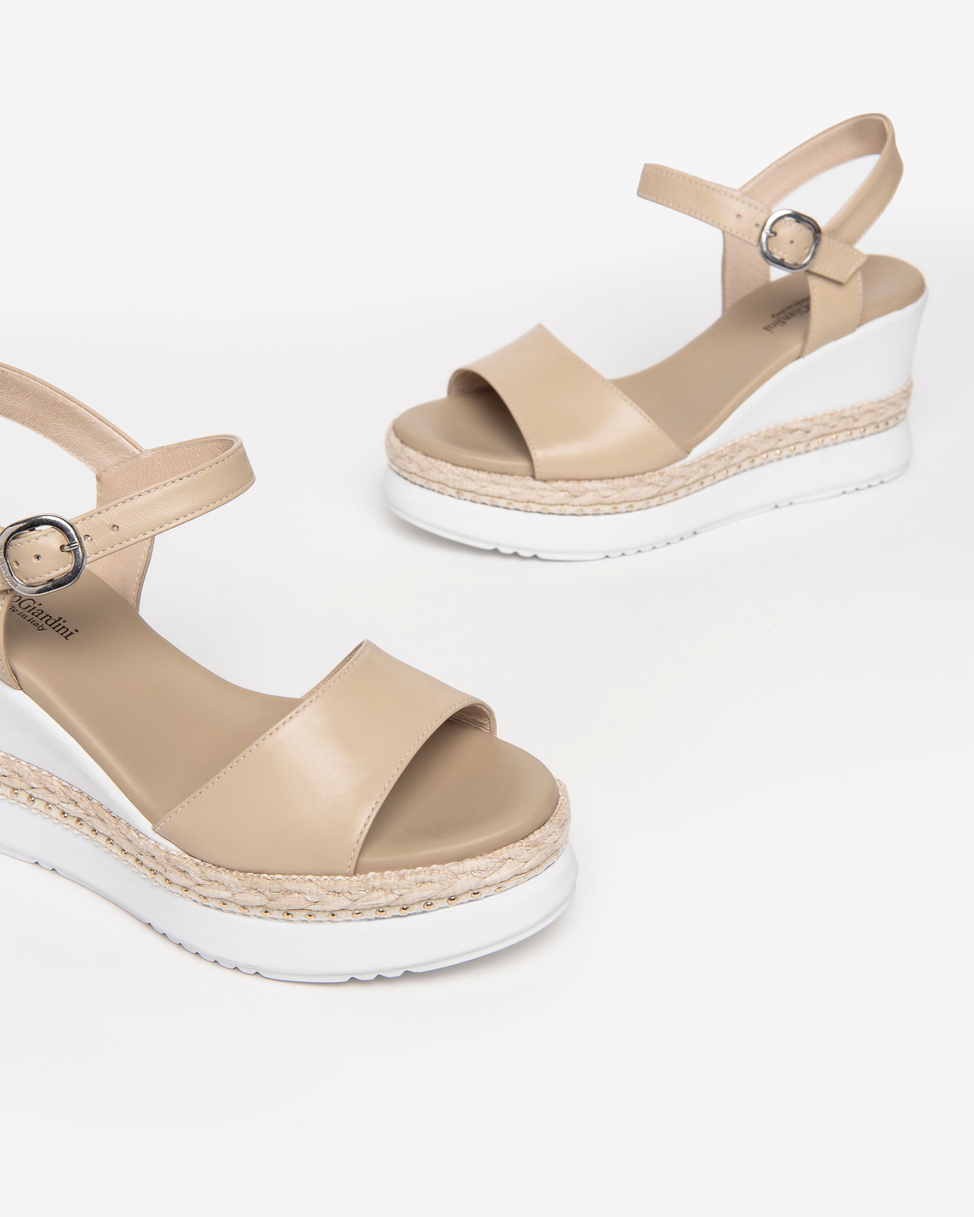 NeroGiardini Sandales Femme Cuir pointure 38 Made in Italy