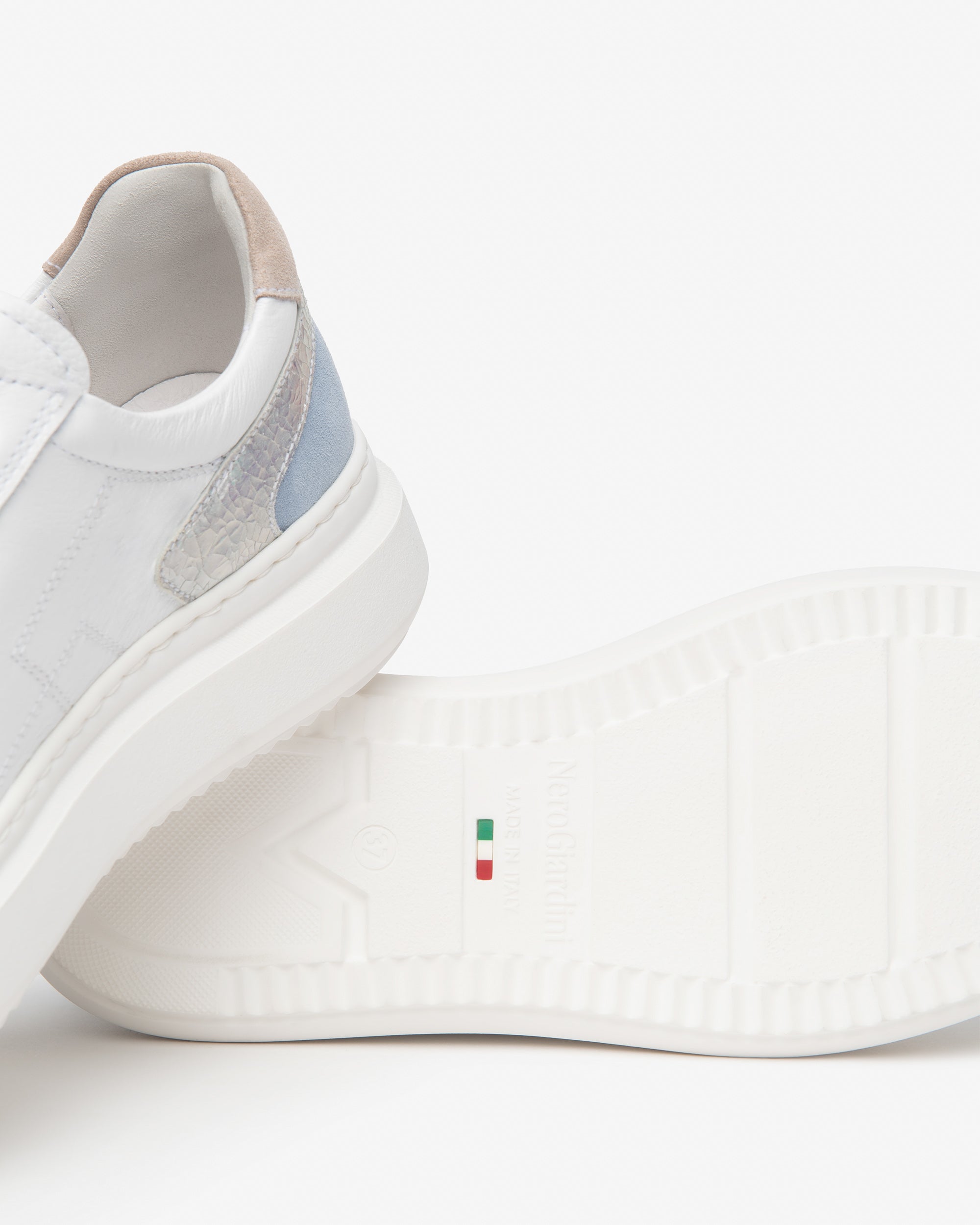 NeroGiardini Sneakers Femme Cuir Velours Confort
