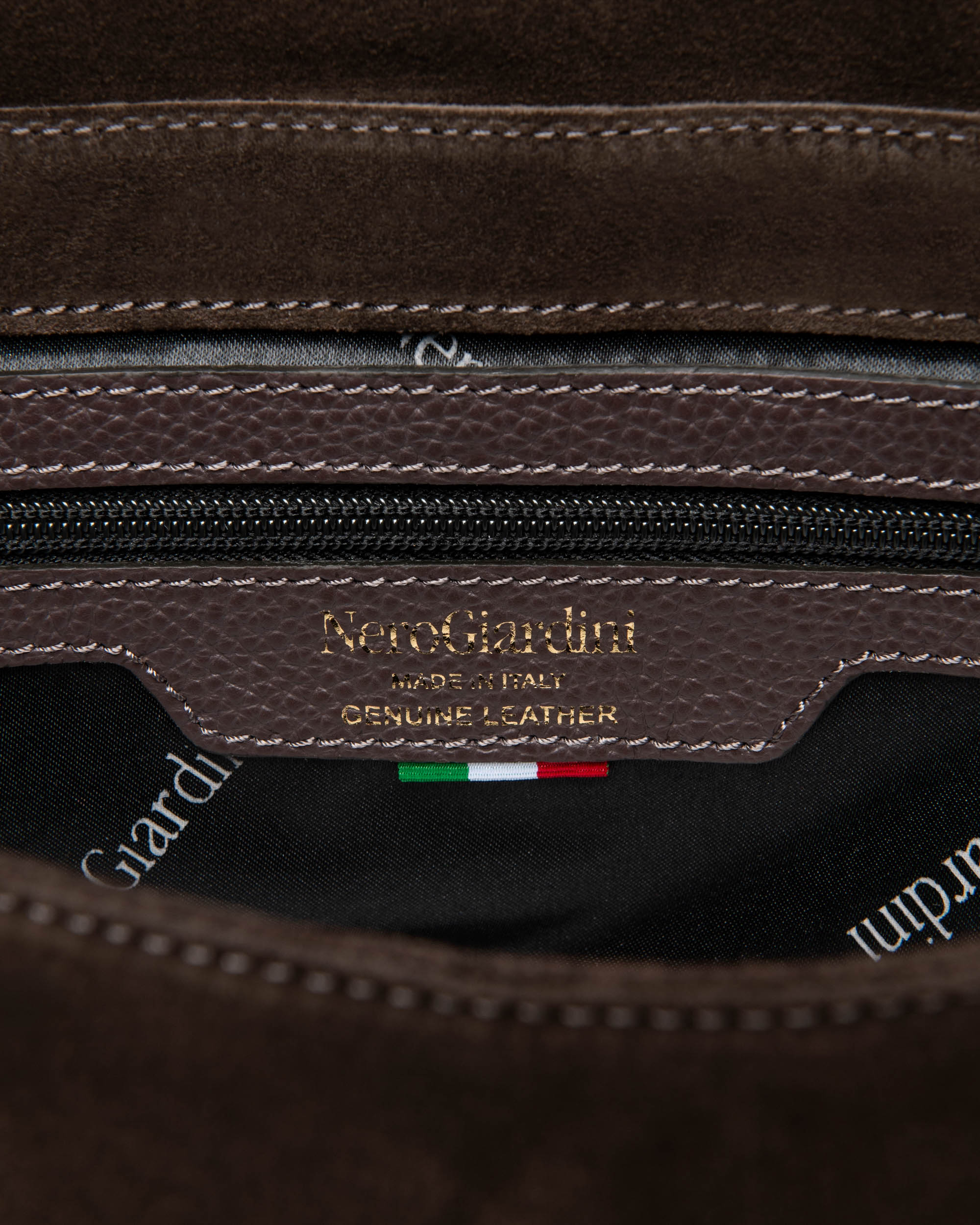 NeroGiardini Sac Bandoulière Femme Daim Cuir