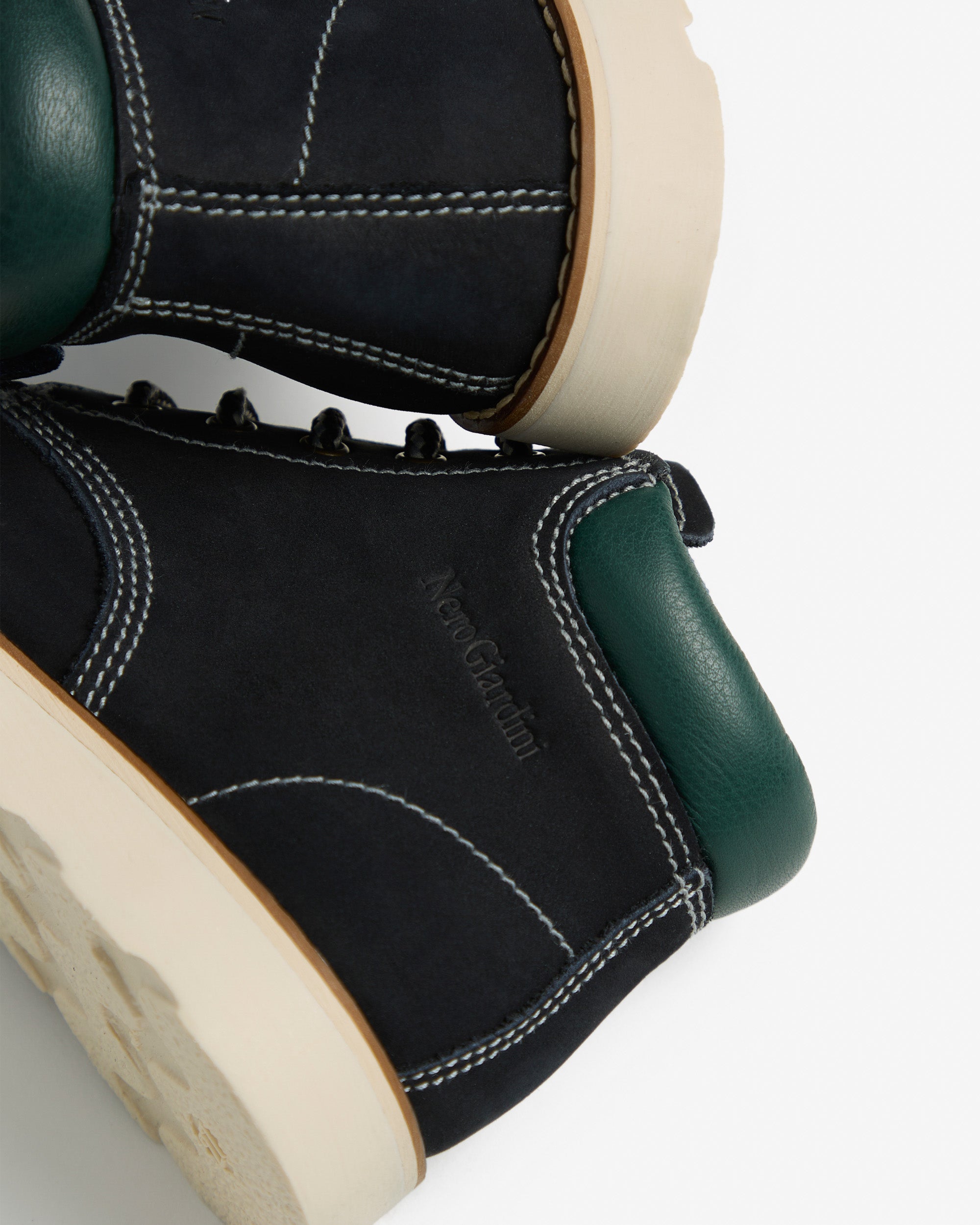 NeroGiardini Bottines Junior Garçon Cuir Bottines Zip 28