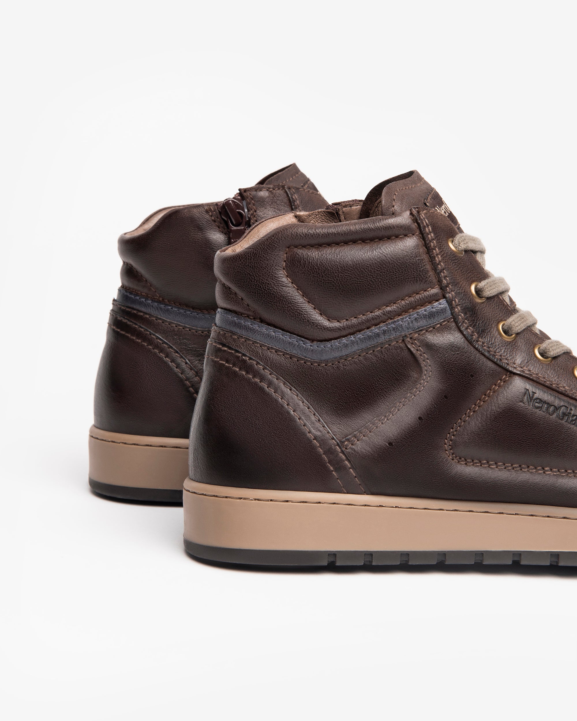 NeroGiardini Sneakers Montantes Homme Cuir Taille 42