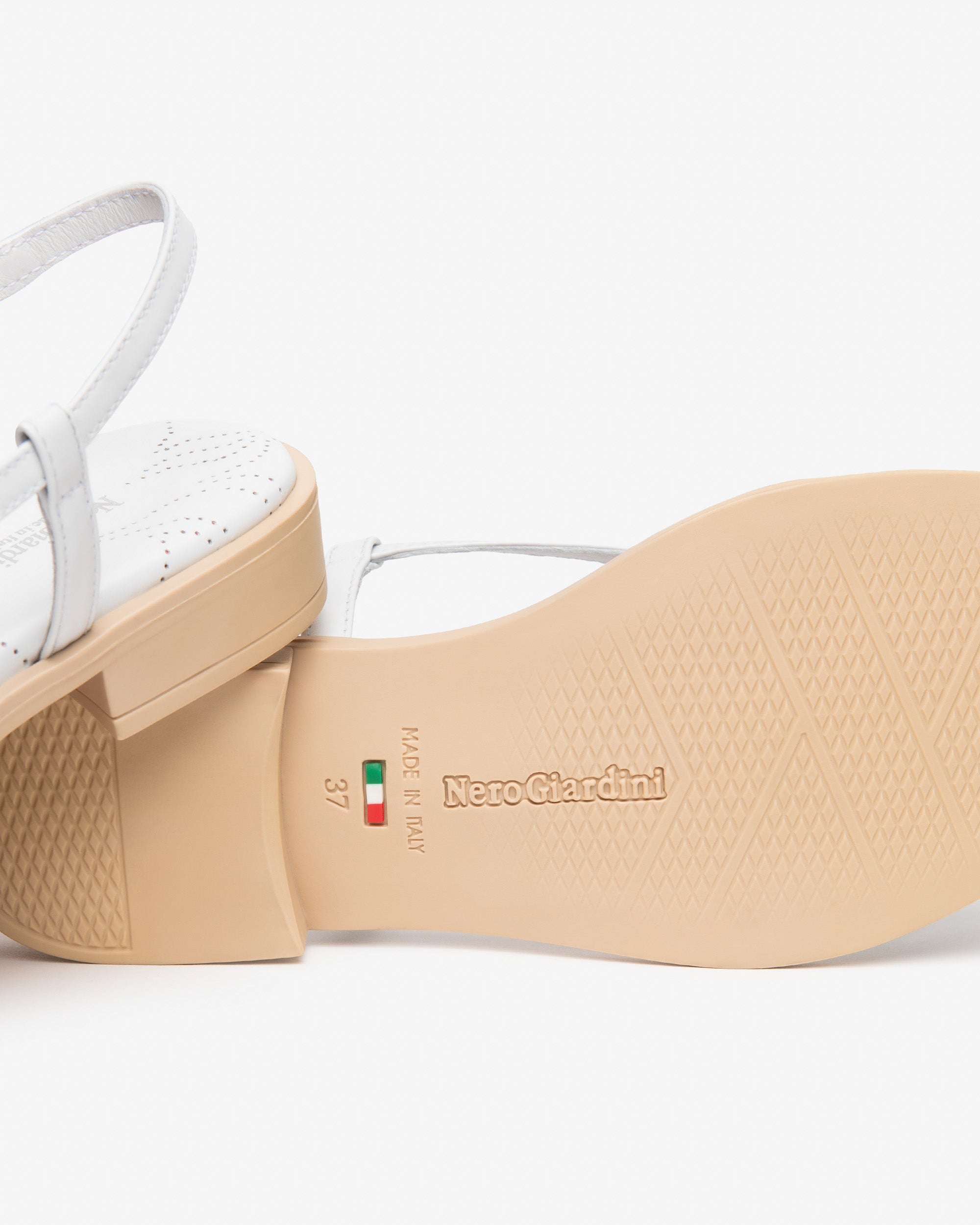 NeroGiardini Sandales Femme Cuir Été Confort