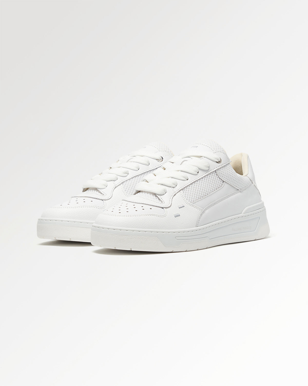 Filling Pieces Cruiser Crumbs baskets blanches cuir