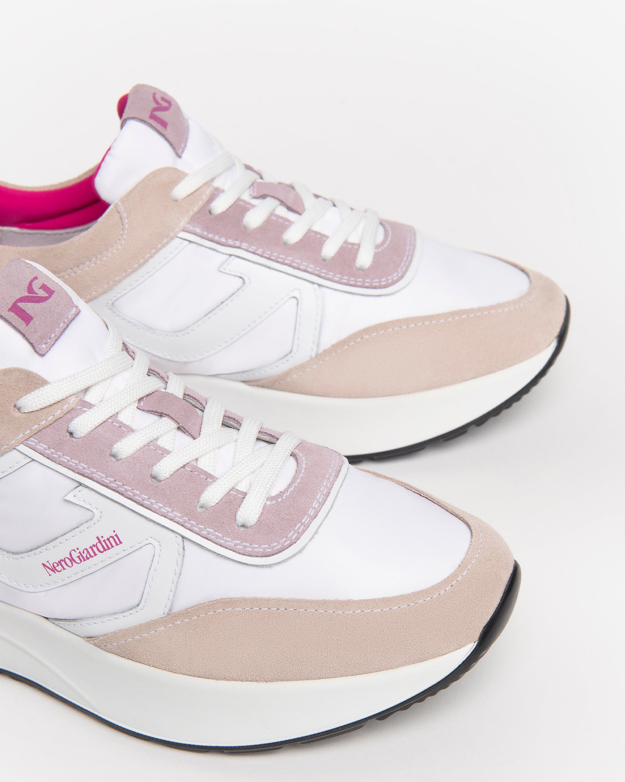 NeroGiardini Sneakers Femme Cuir Velours Pointure 38