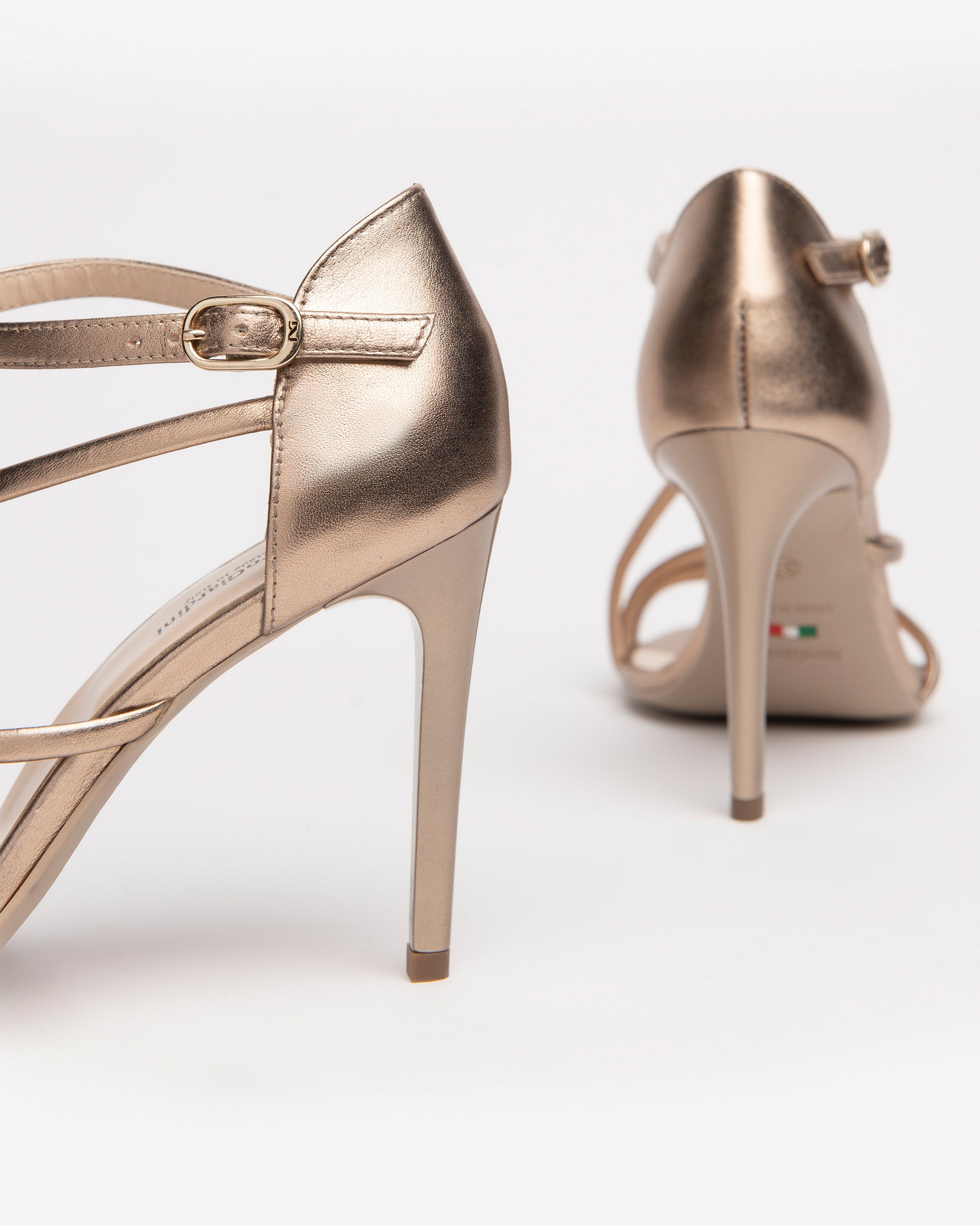 NeroGiardini Sandales Femme en Cuir 35-41 Premium