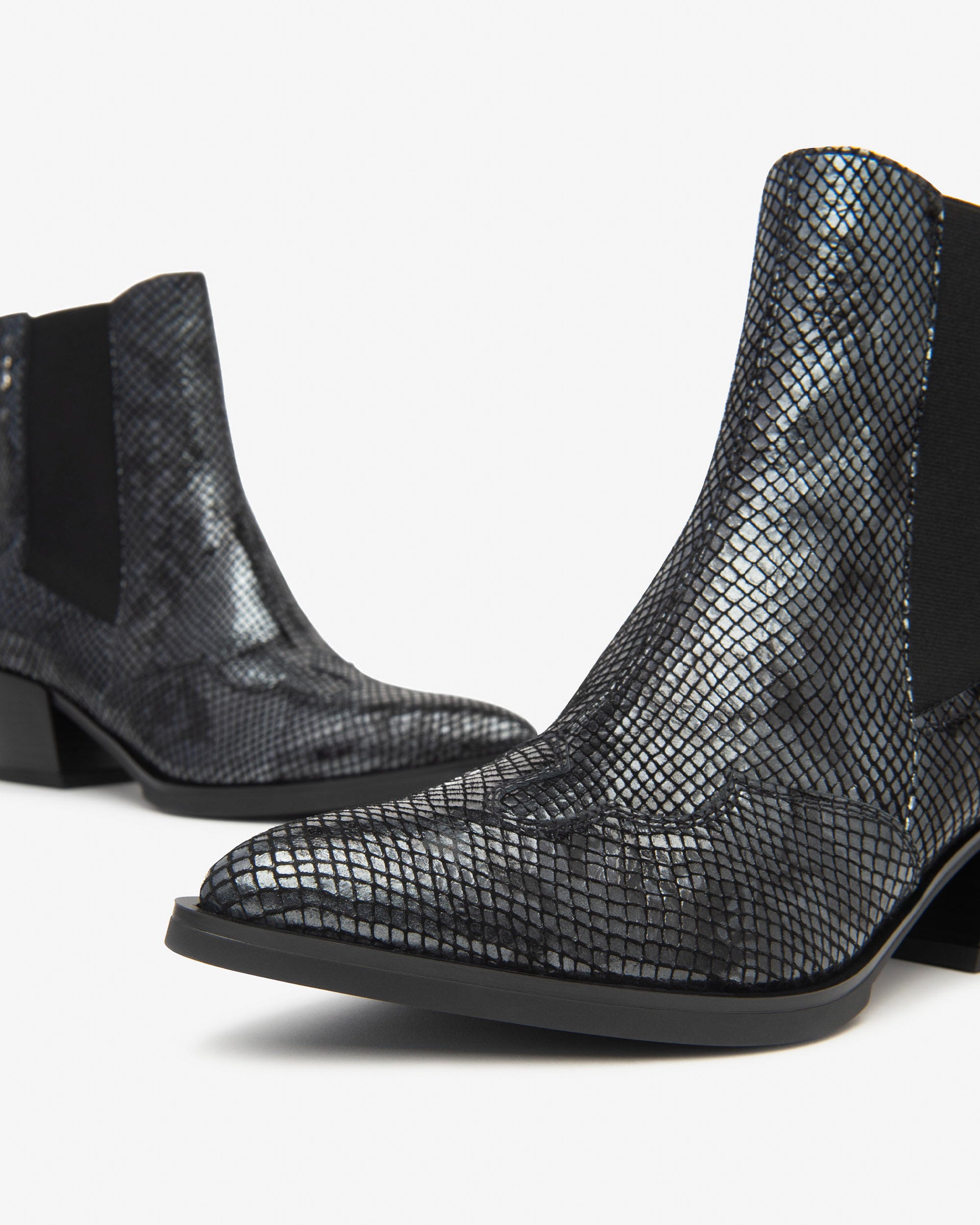 NeroGiardini Bottines Chelsea Femme Cuir Imprimé Python