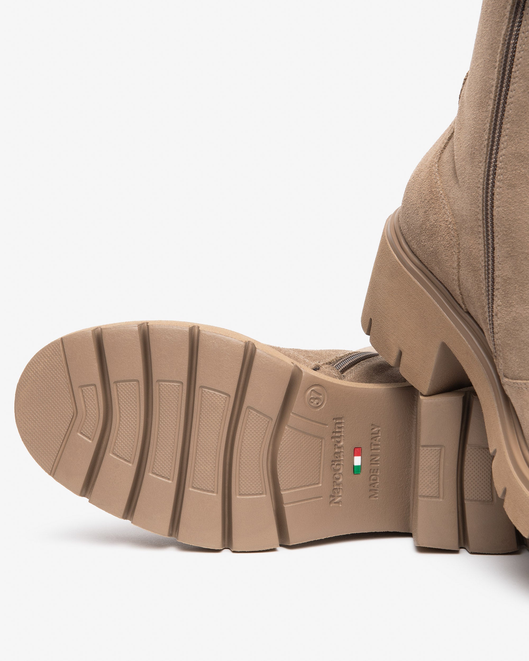 NeroGiardini Bottines bottines daim talon 6 cm 35-41