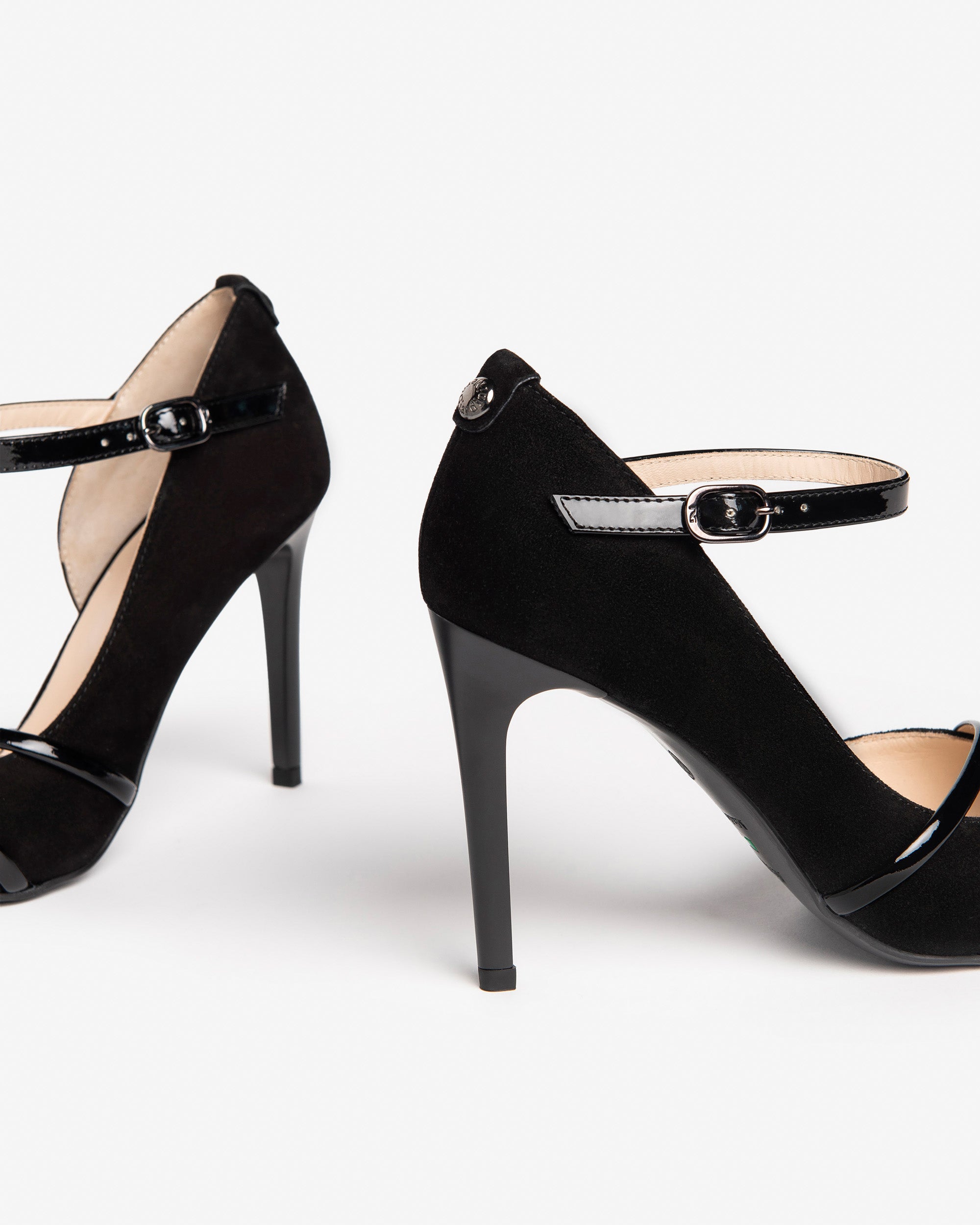 NeroGiardini Escarpins cuir velours vernis femme