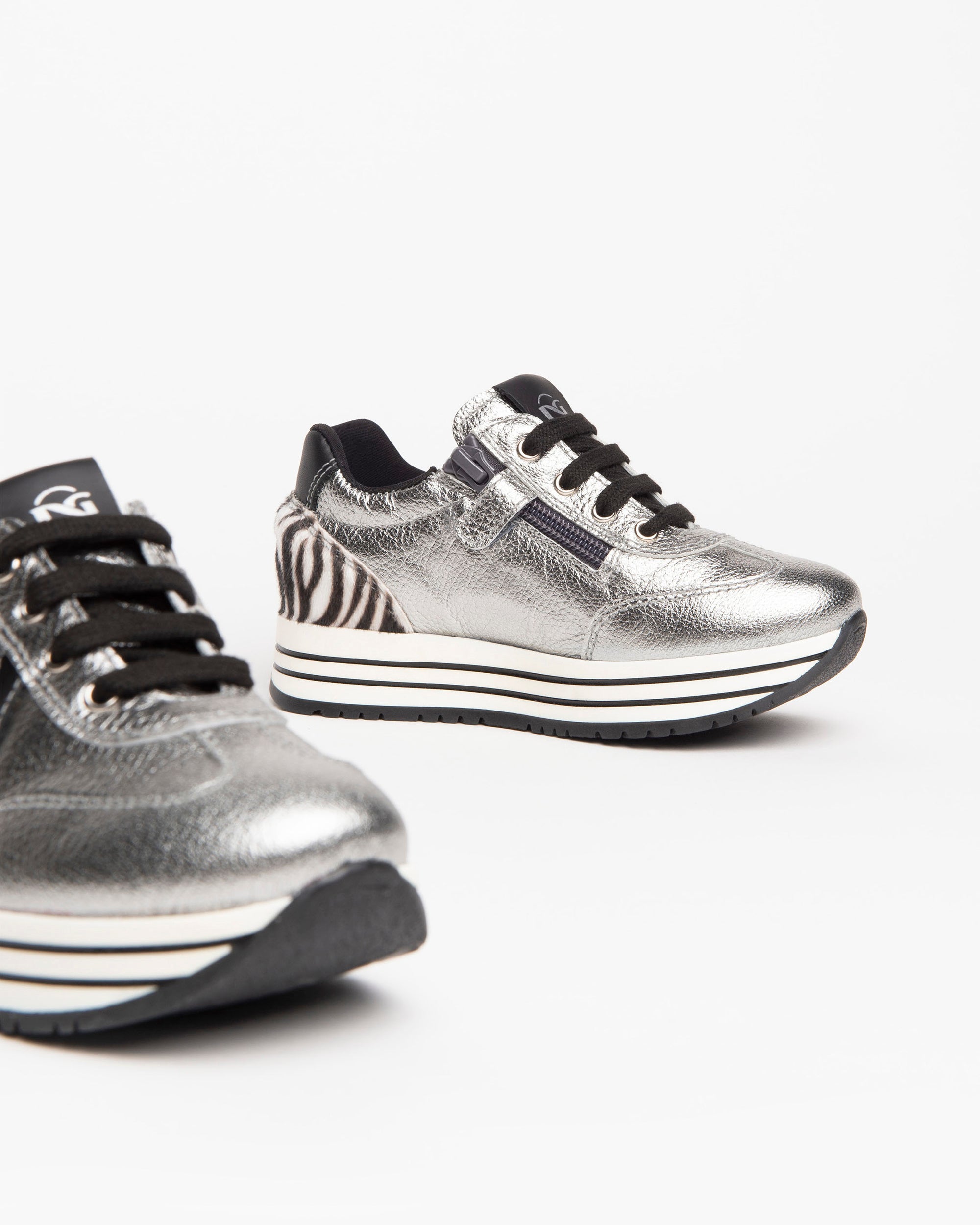 NeroGiardini Sneakers Kids Fille Cuir Lamé Cœur Sequins