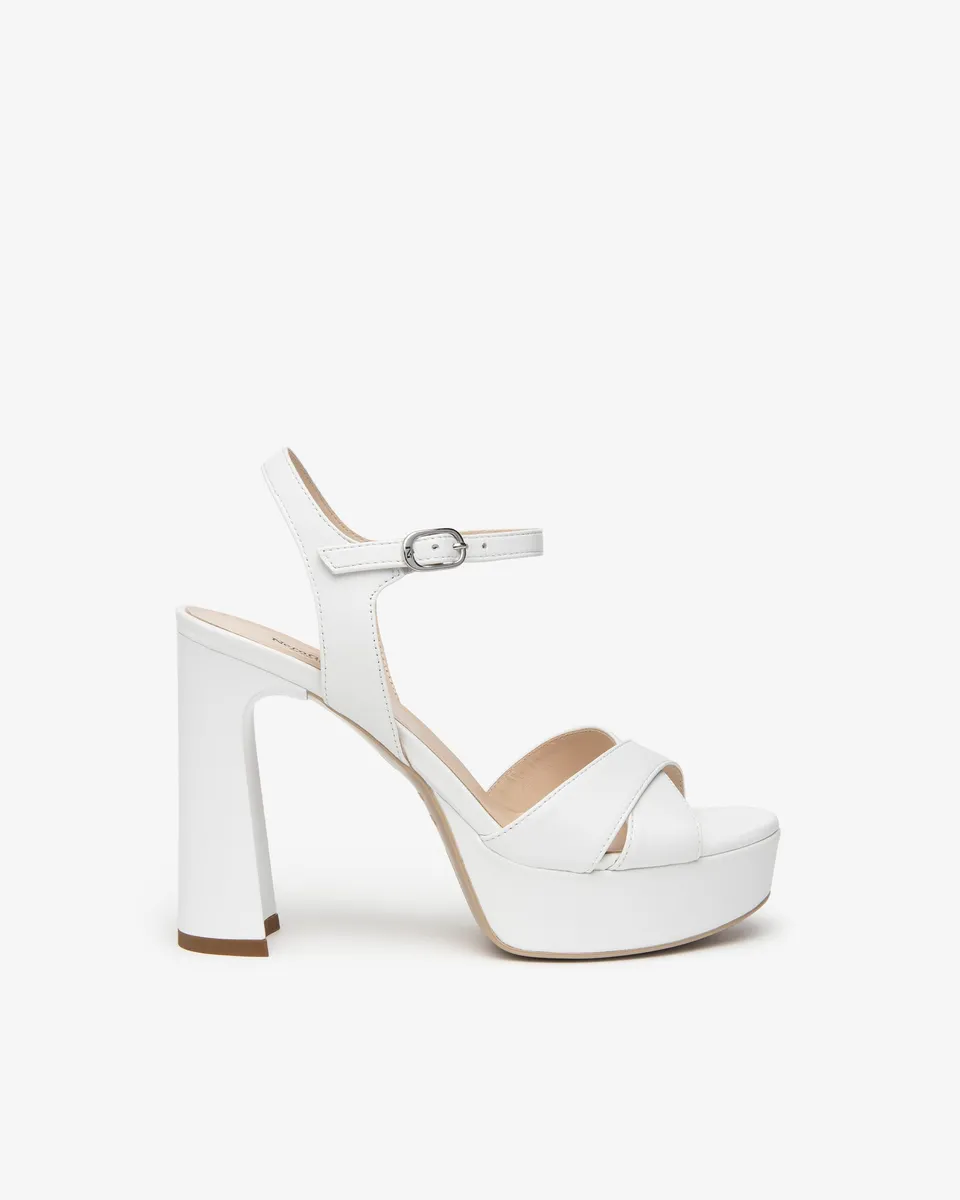 NeroGiardini Sandales Femme en Cuir sandales cuir été