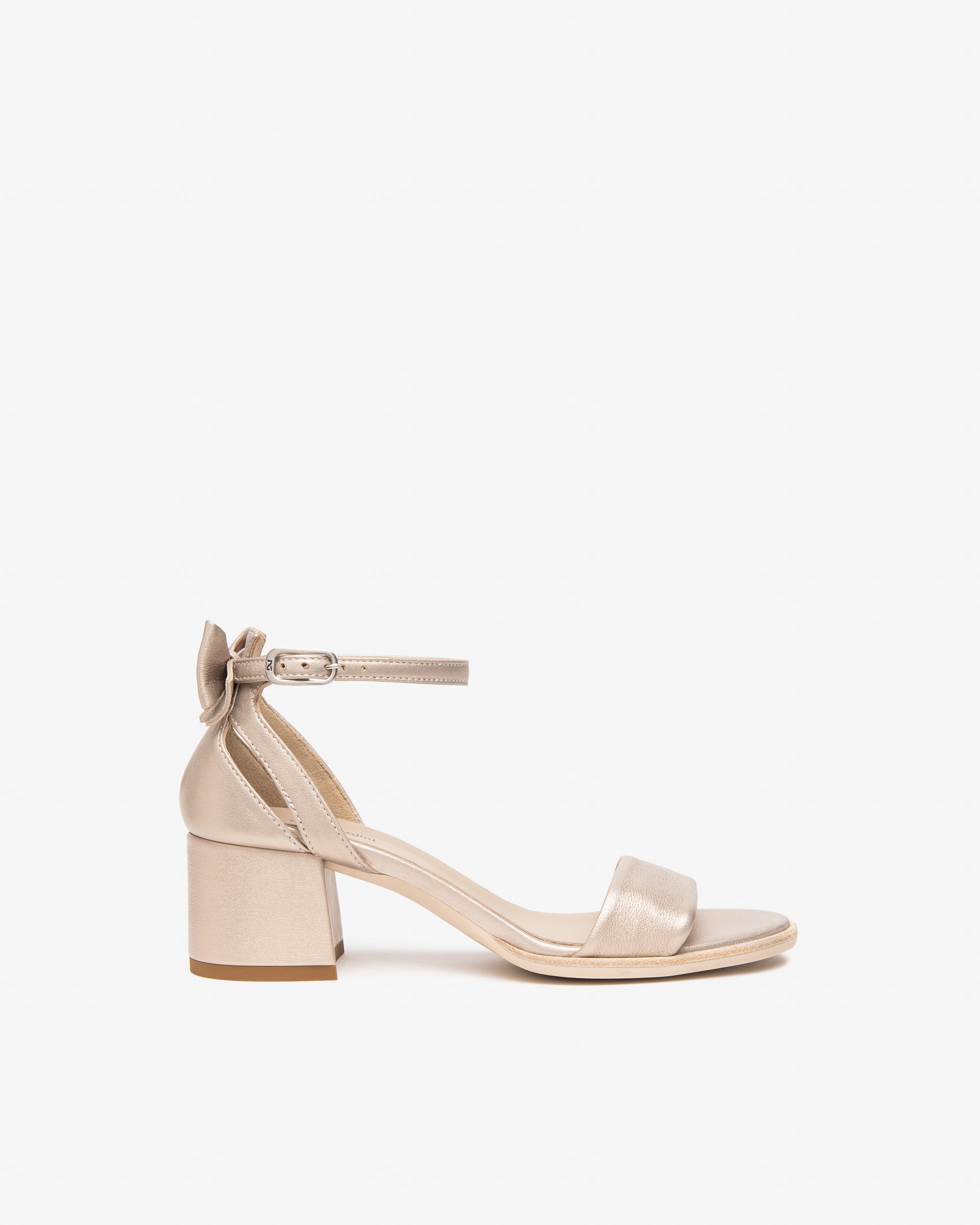 NeroGiardini Sandales sandales femme cuir pointure 38 été