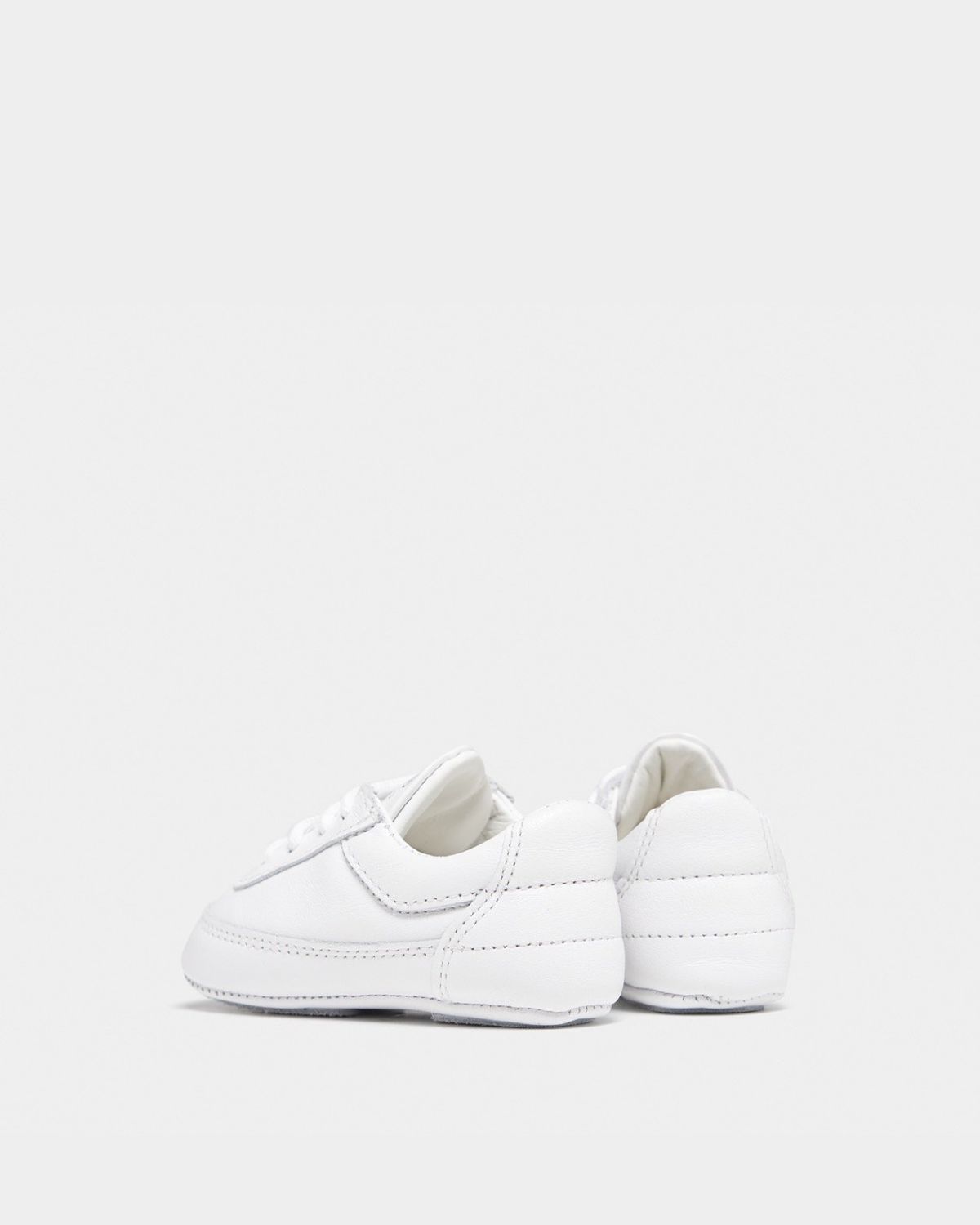 Filling Pieces Low Top Baby White baskets bébé blanc