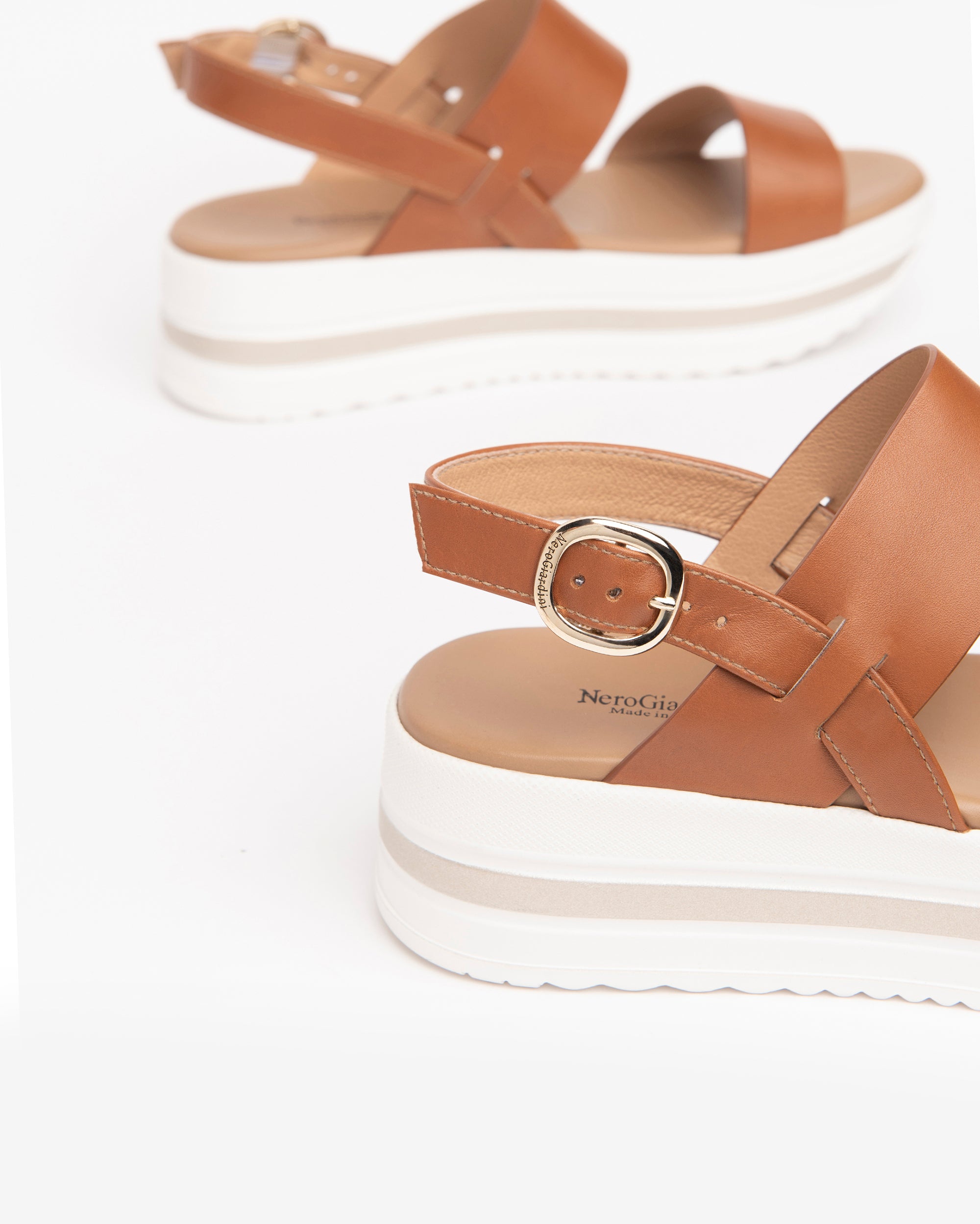 Nerogiardini Sandales Femme Cuir Été
