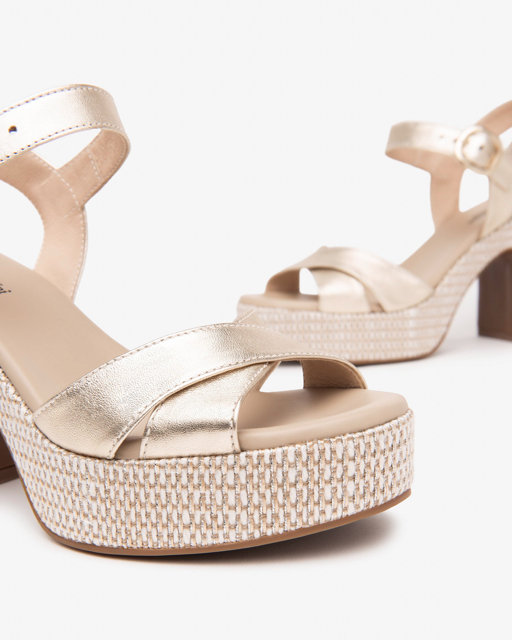 NeroGiardini Sandales sandales femme cuir confort été