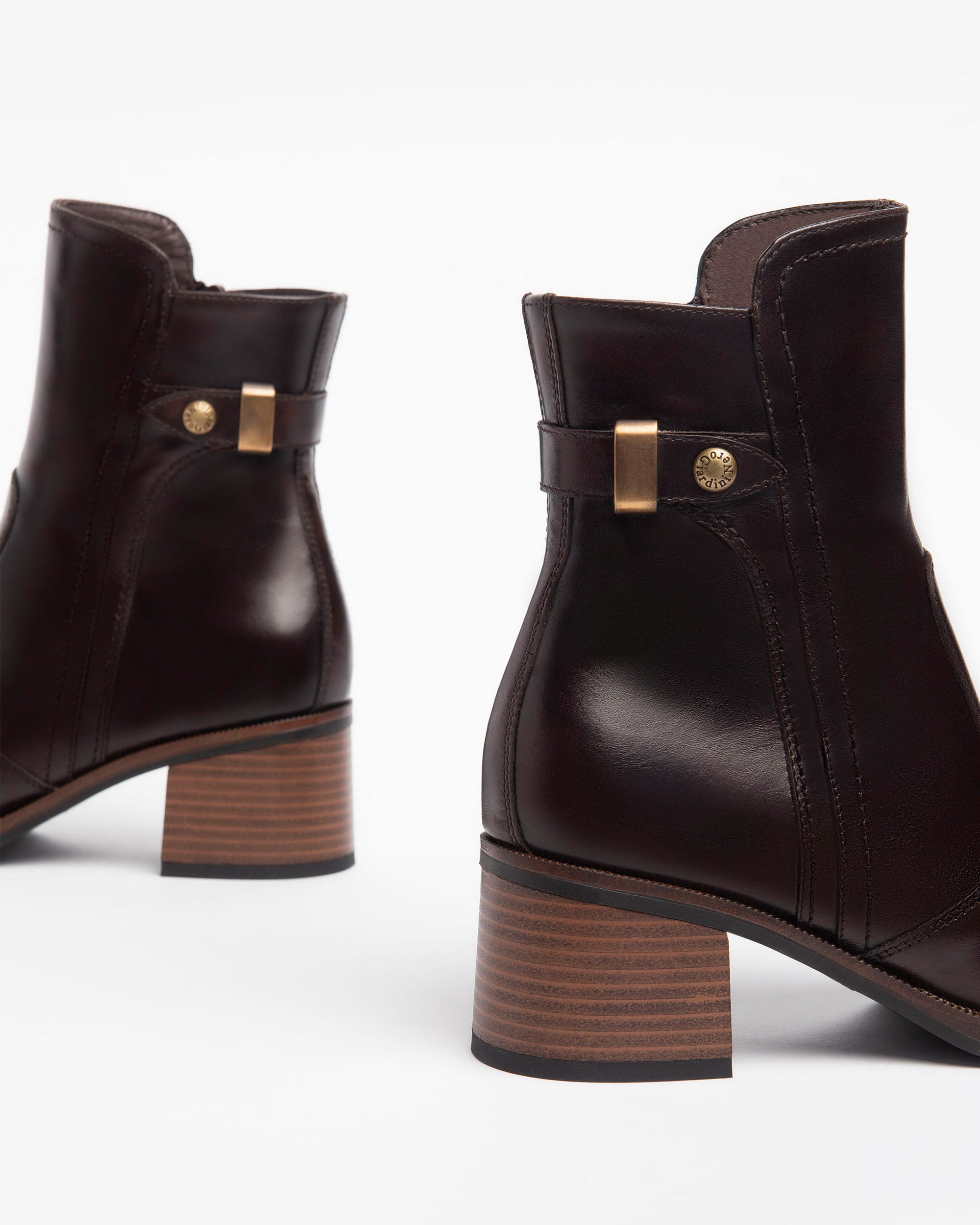 NeroGiardini Bottines Femme en Cuir Minimaliste Italie