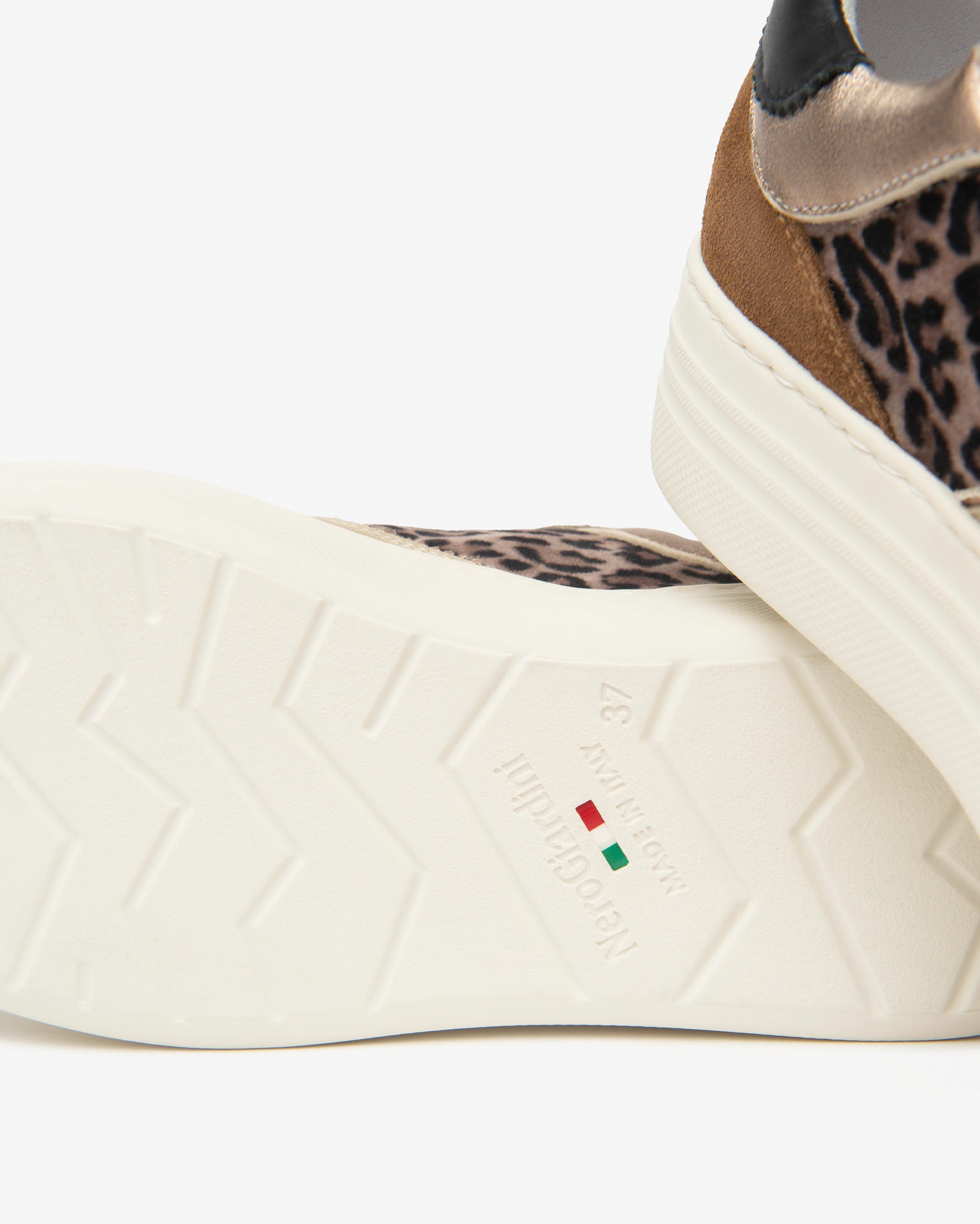 NeroGiardini Sneakers femme baskets cuir daim memory