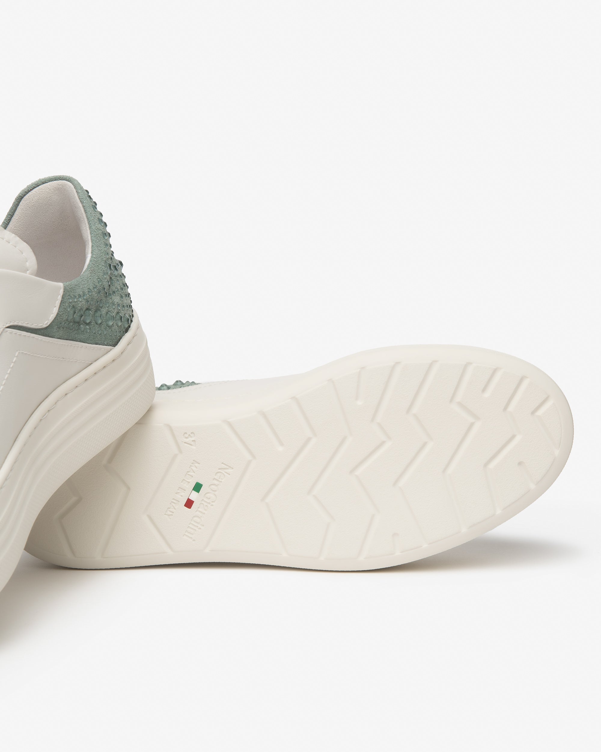 NeroGiardini Sneakers Femme Cuir Velours Memory 35-41