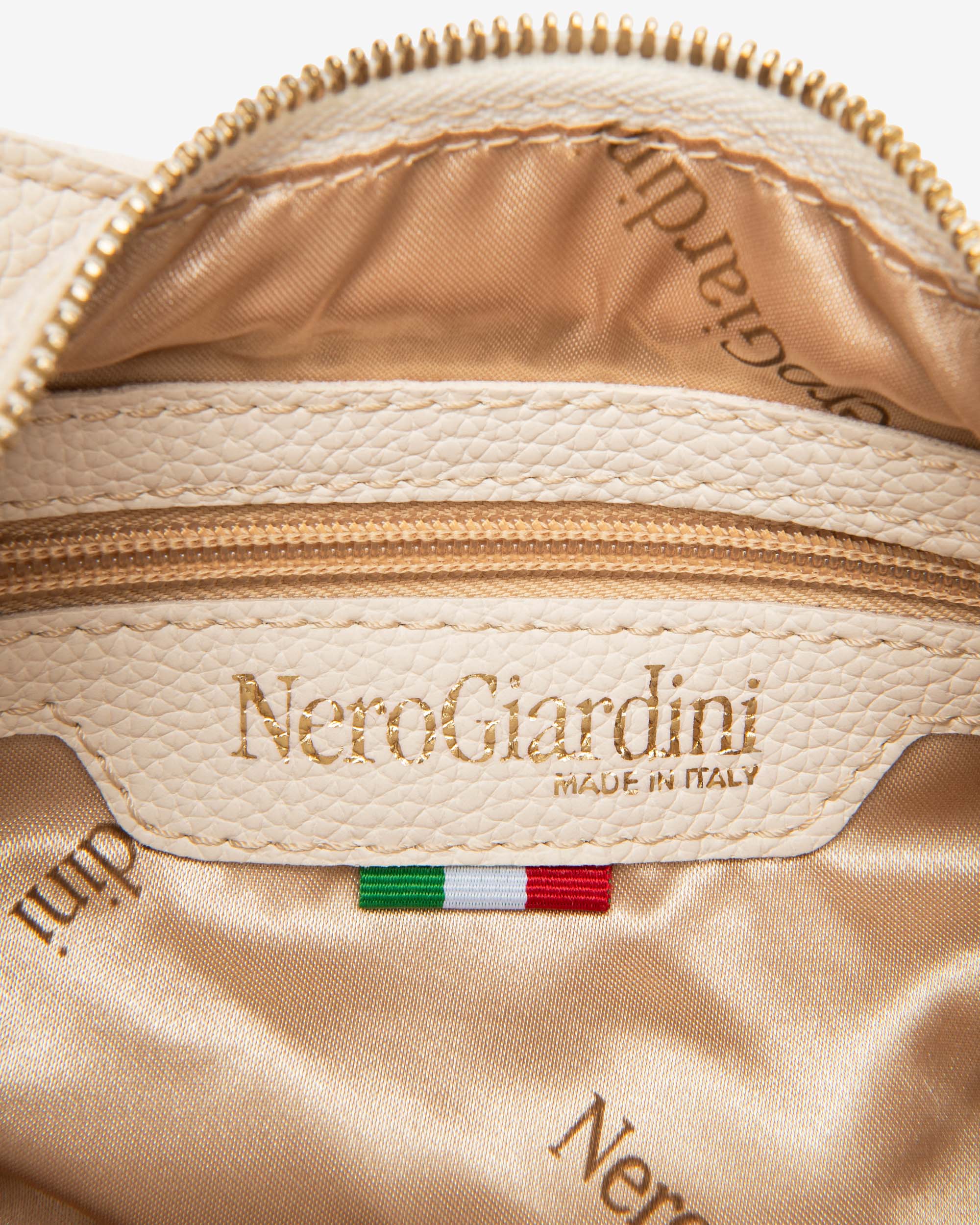 NeroGiardini Sacs sac épaule femme matière technique PZ