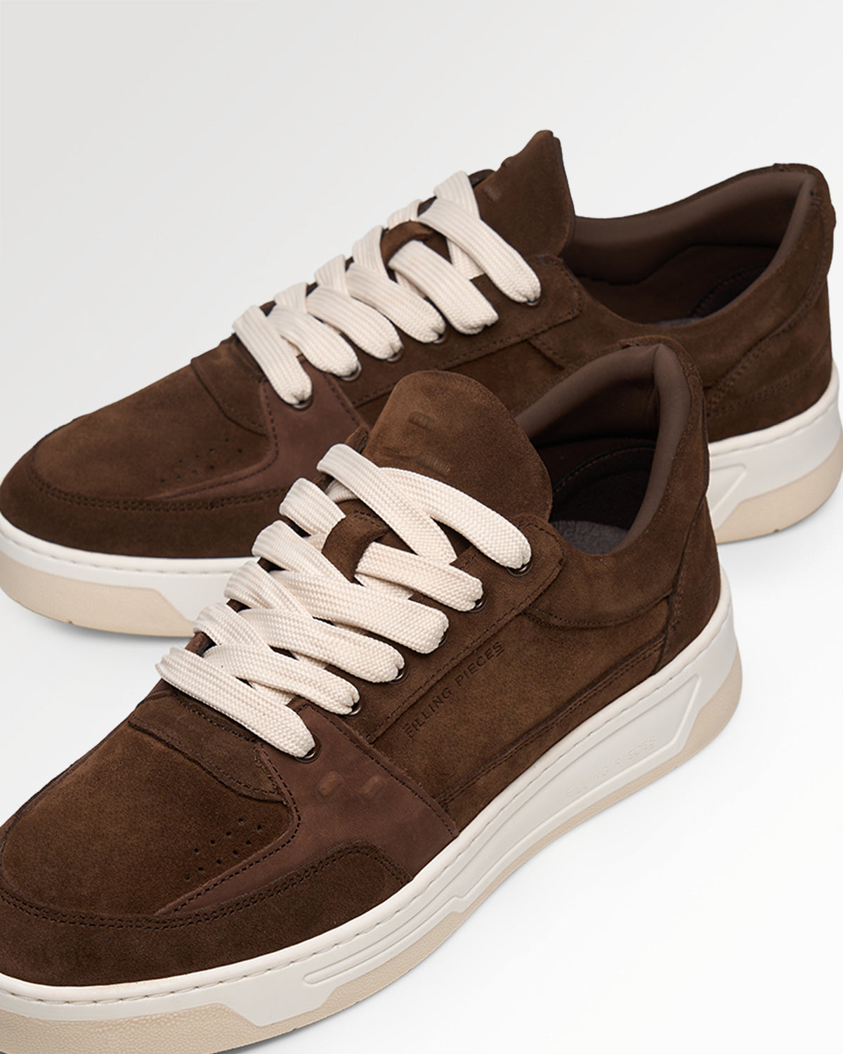 Filling Pieces Low Vise Suede Chocolate sneakers marron homme