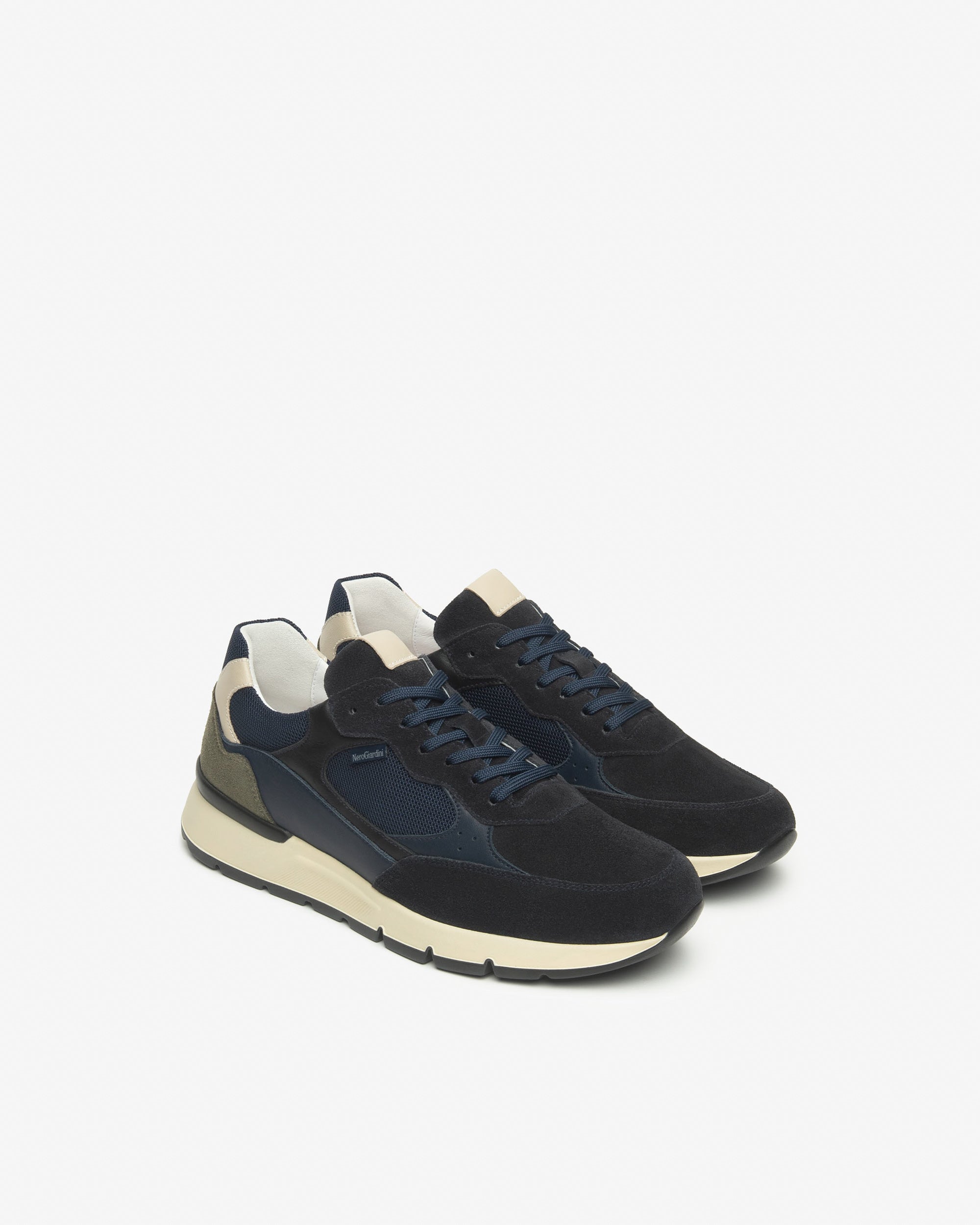 Nerogiardini Sneakers sneakers cuir homme velours toile 42
