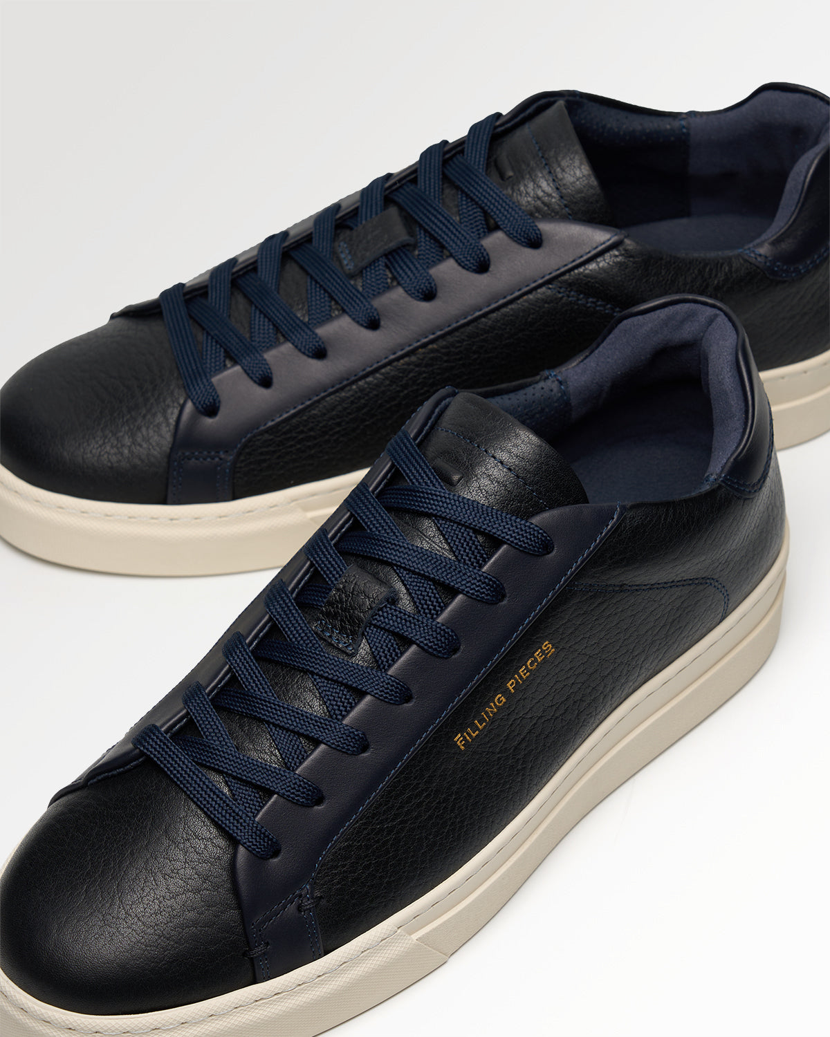 Filling Pieces Tiebreak Waxed Grain Navy sneakers bleu marine cuir