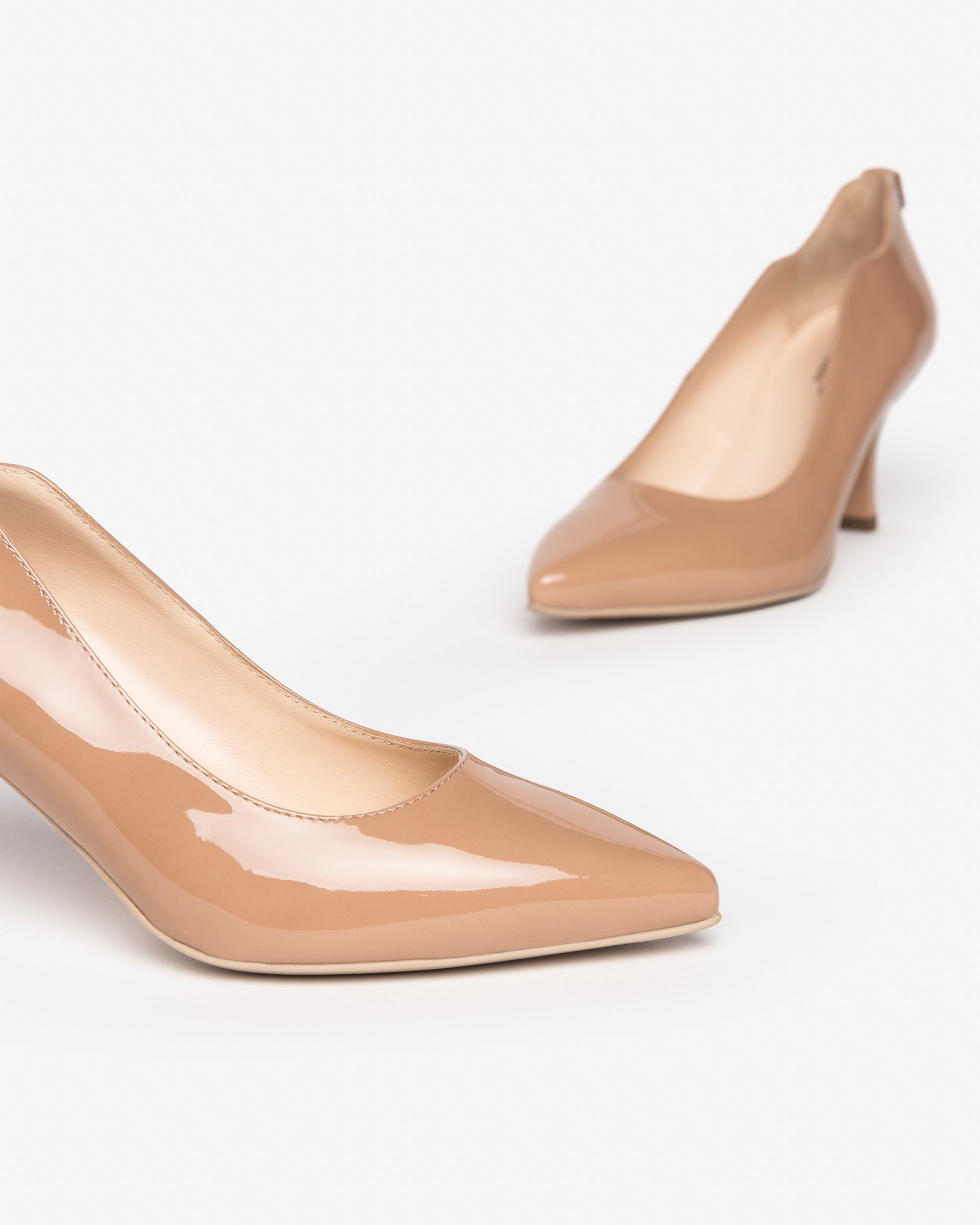NeroGiardini Escarpins Femme Vernis escarpins cérémonie 38